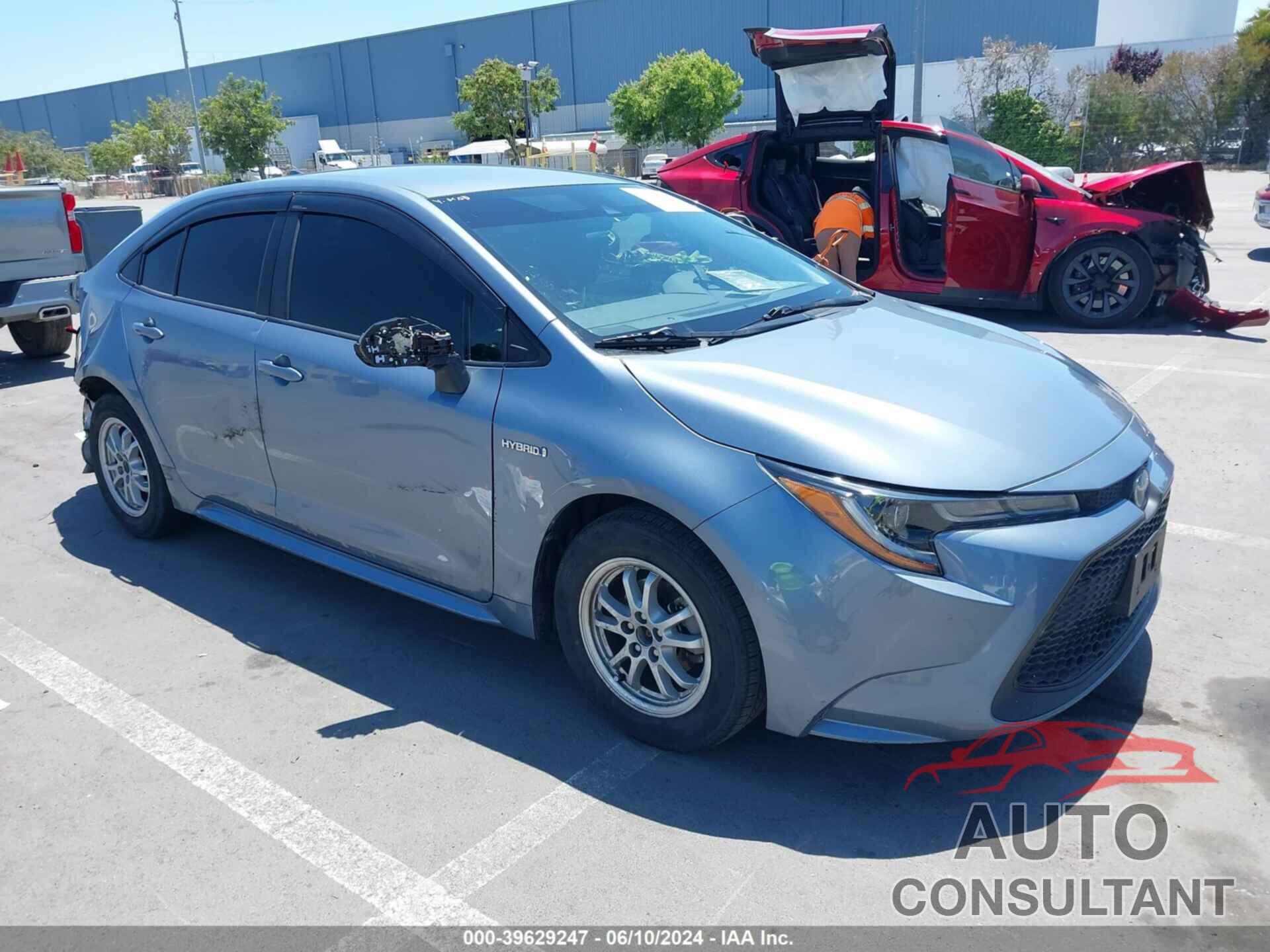 TOYOTA COROLLA 2021 - JTDEAMDE1MJ011718