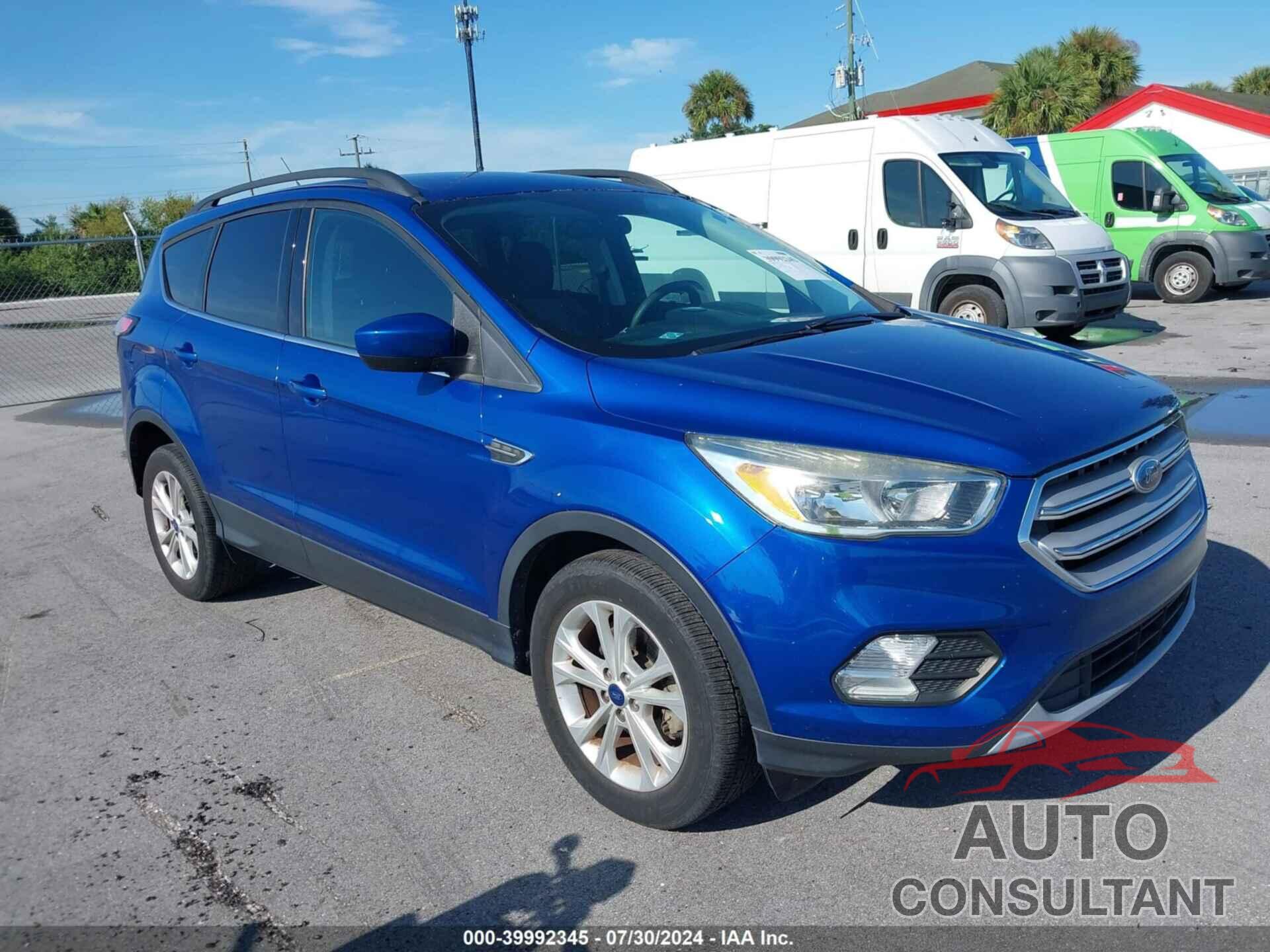 FORD ESCAPE 2018 - 1FMCU0GD0JUB45989