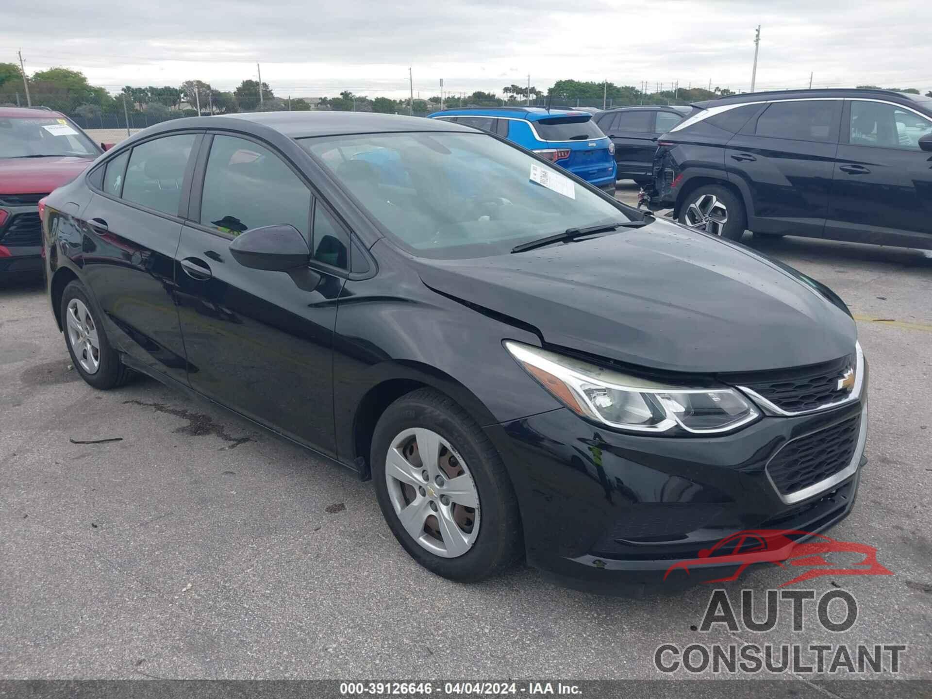 CHEVROLET CRUZE 2018 - 1G1BC5SM8J7215804