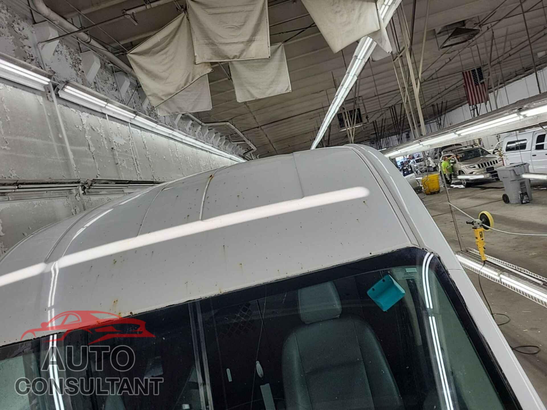 FORD TRANSIT 2018 - 1FTYR2CM0JKA47344