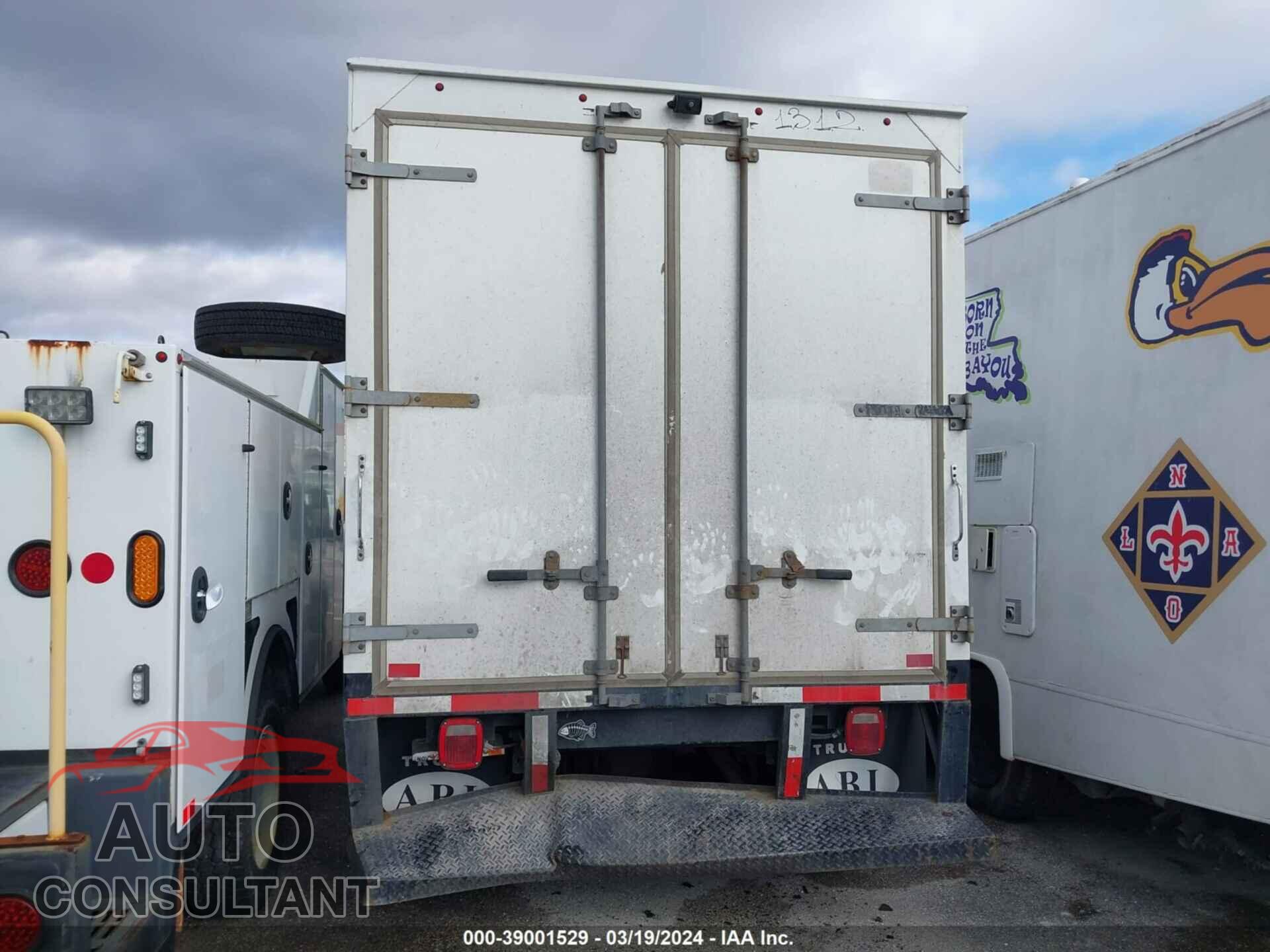FORD TRANSIT 2018 - 1FDBF6PV0JKA11237