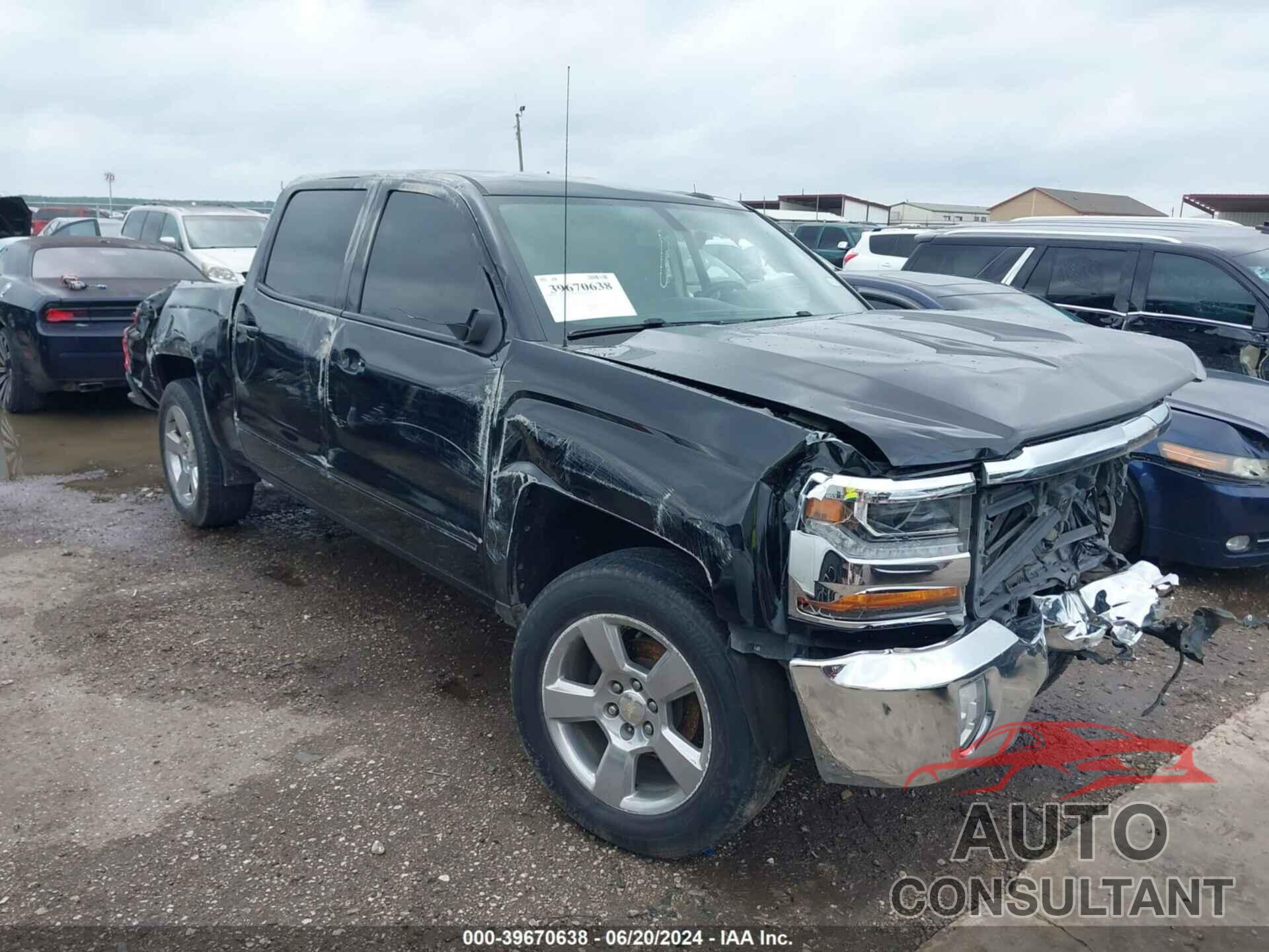 CHEVROLET SILVERADO 1500 2018 - 3GCPCREC7JG315775
