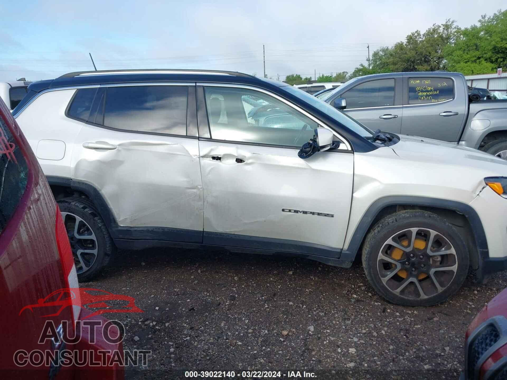 JEEP COMPASS 2018 - 3C4NJDCB8JT169033
