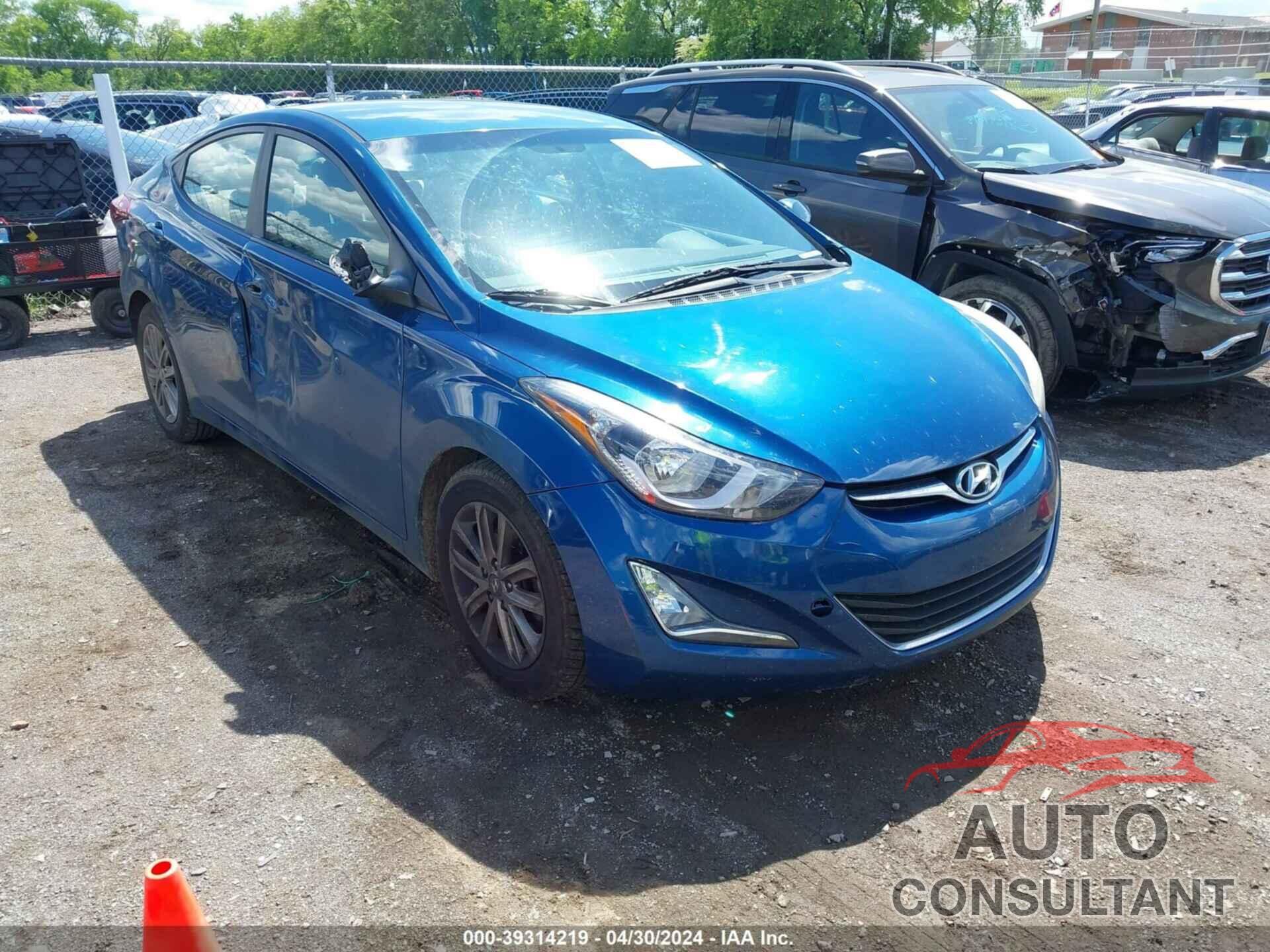 HYUNDAI ELANTRA 2016 - KMHDH4AE8GU618872