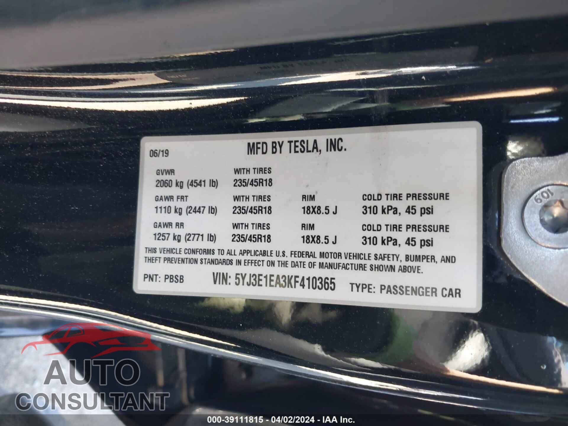 TESLA MODEL 3 2019 - 5YJ3E1EA3KF410365