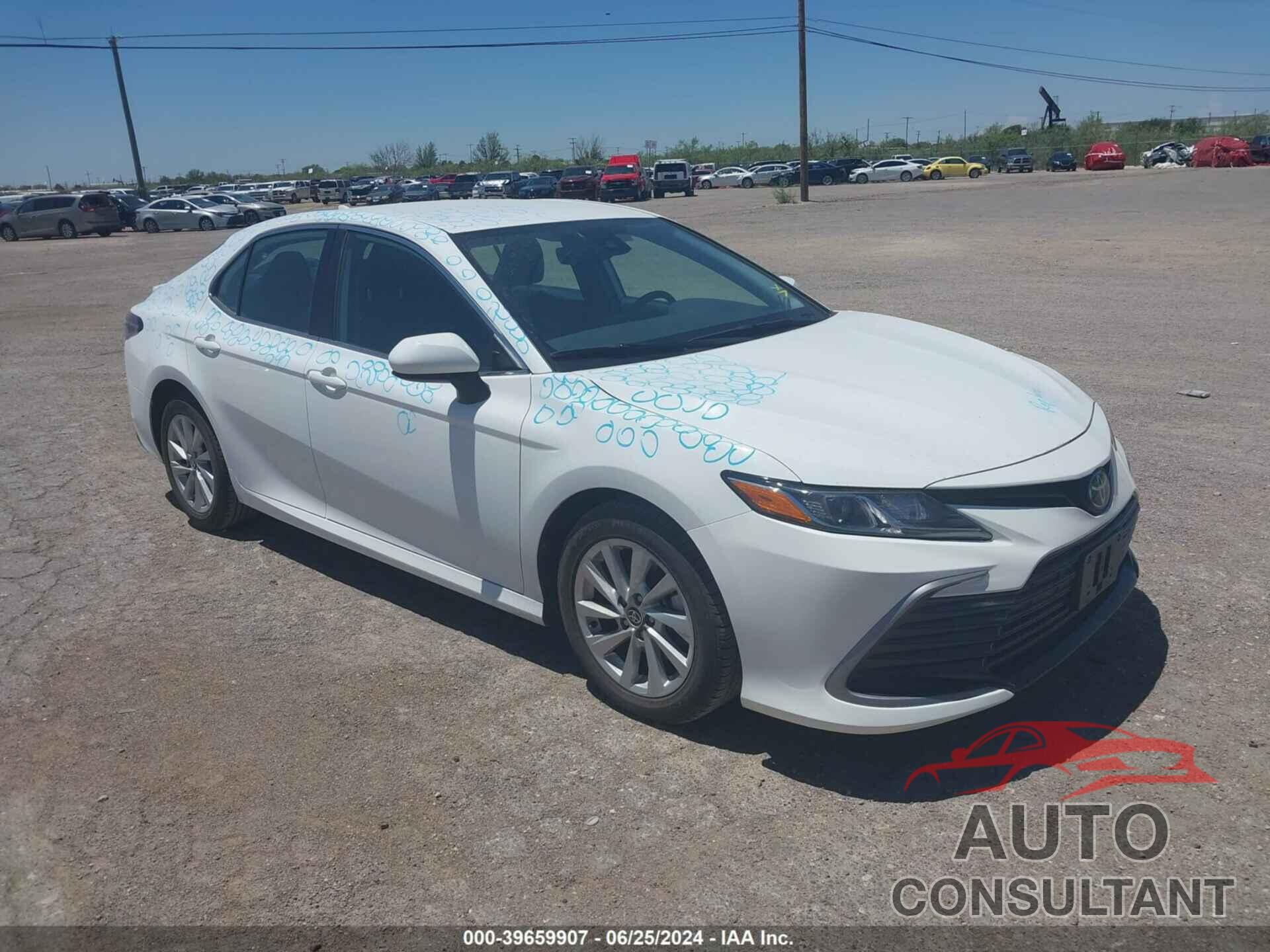 TOYOTA CAMRY 2023 - 4T1C11AK4PU102979