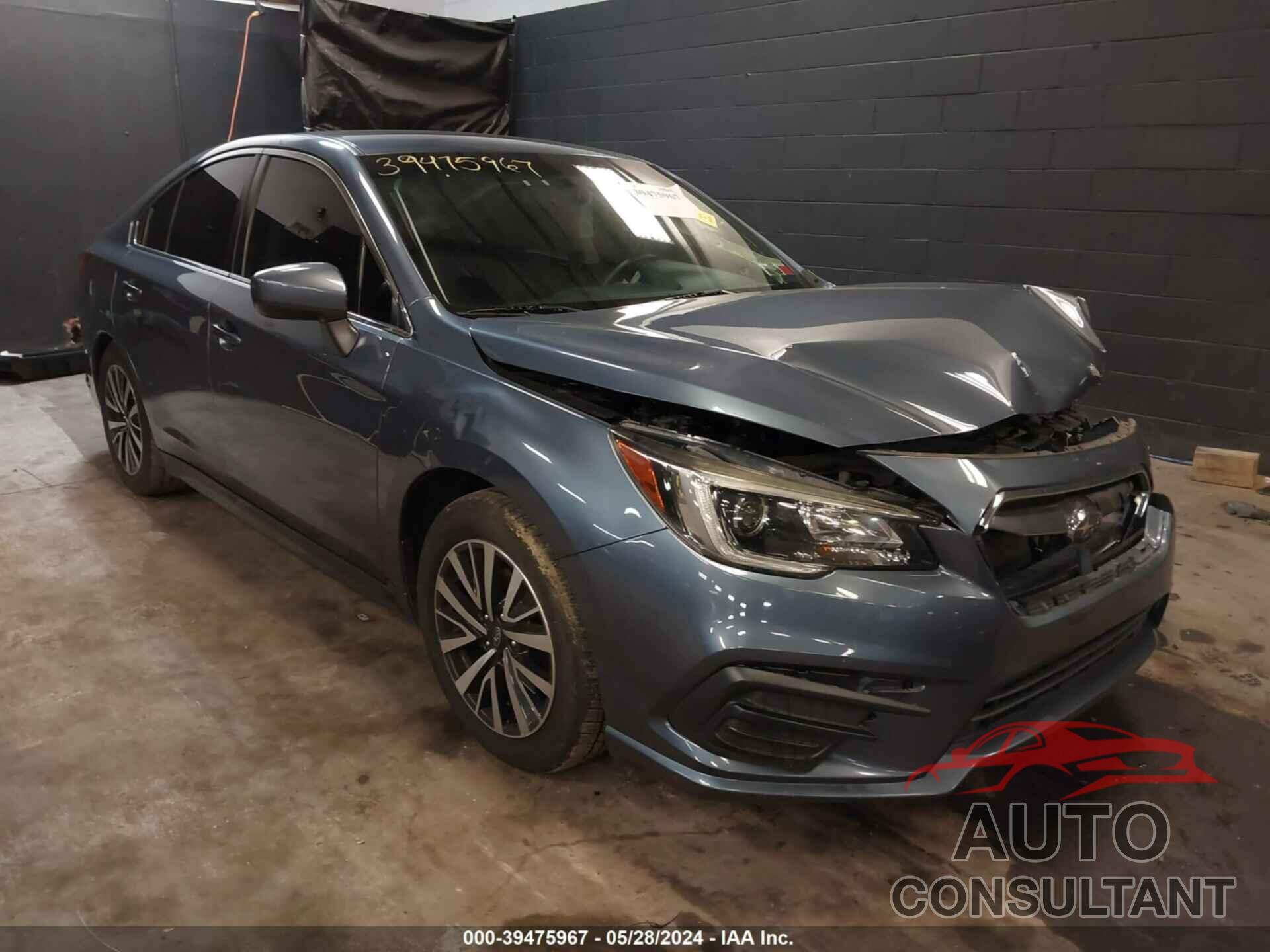 SUBARU LEGACY 2018 - 4S3BNAC66J3004117