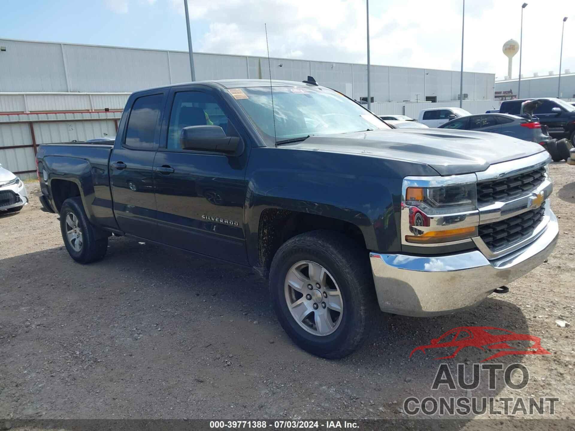 CHEVROLET SILVERADO 1500 2018 - 1GCVKREH1JZ281998