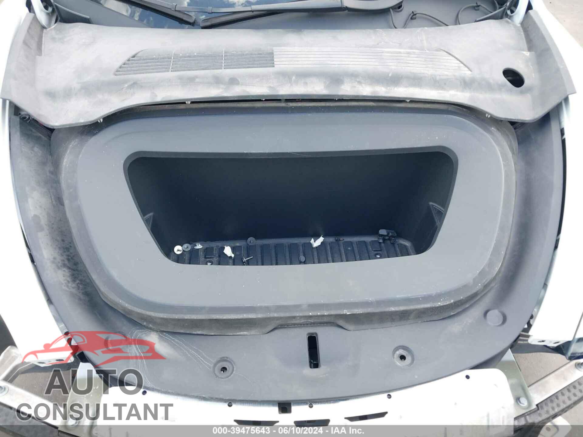 TESLA MODEL Y 2021 - 5YJYGDED2MF107270