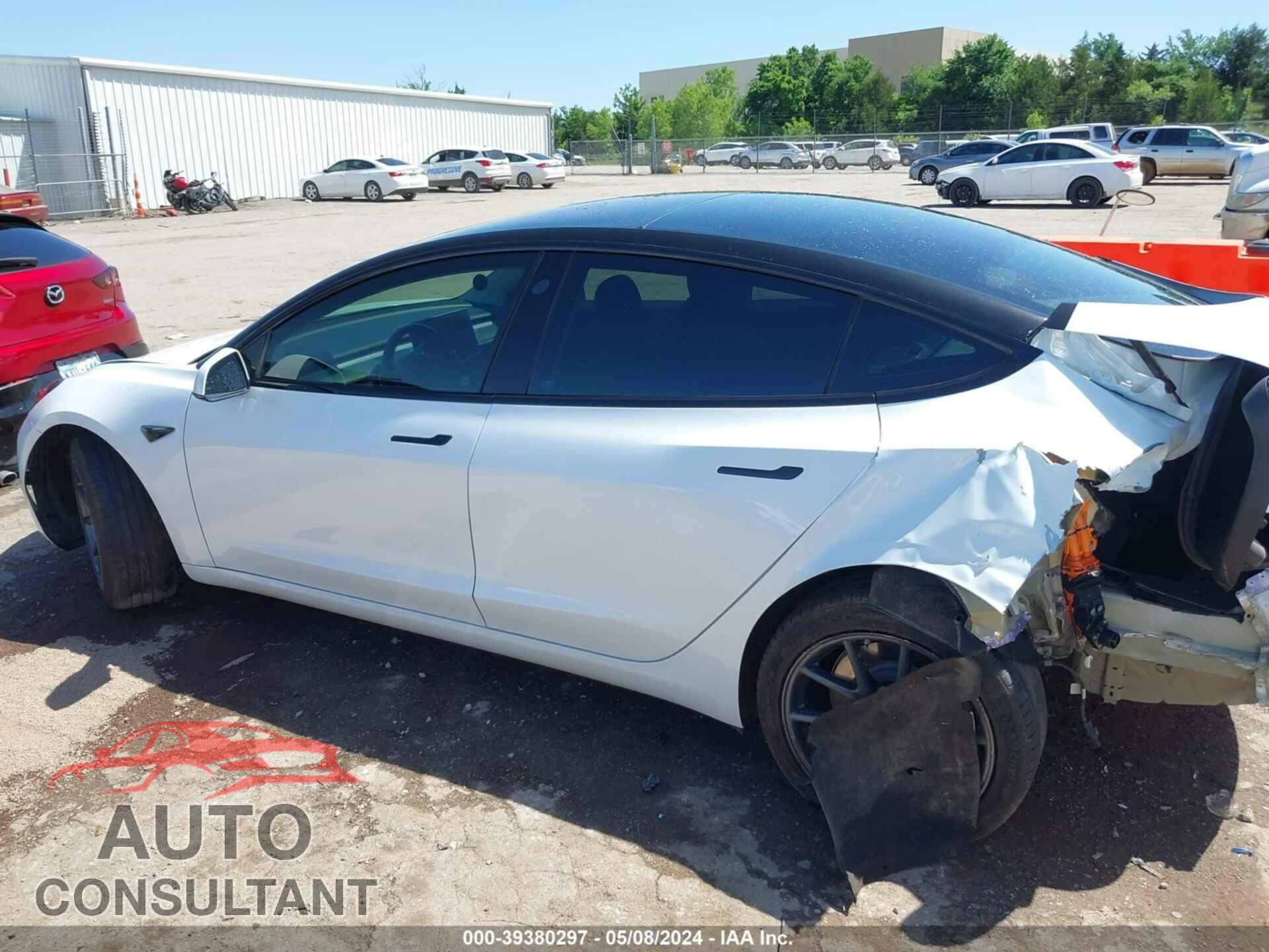 TESLA MODEL 3 2018 - 5YJ3E1EB9JF054608