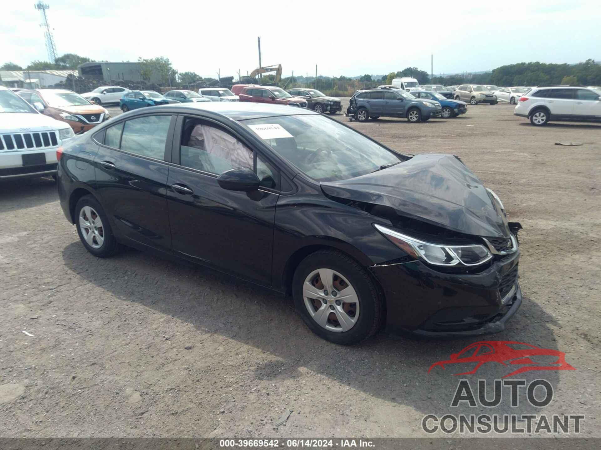 CHEVROLET CRUZE 2018 - 1G1BC5SM5J7204226