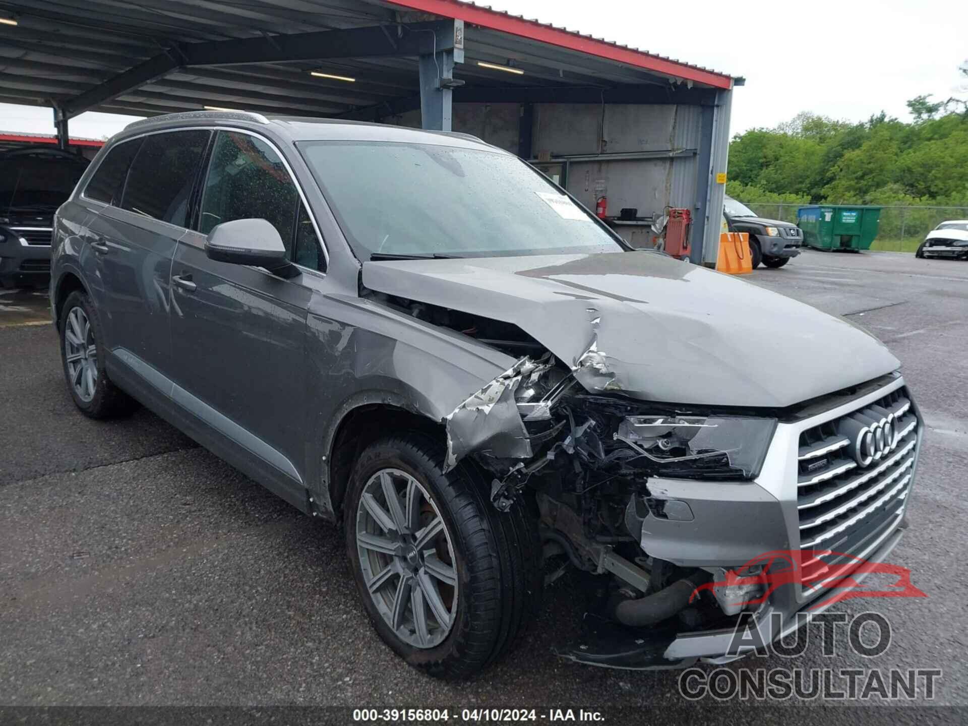 AUDI Q7 2018 - WA1LHAF74JD026976