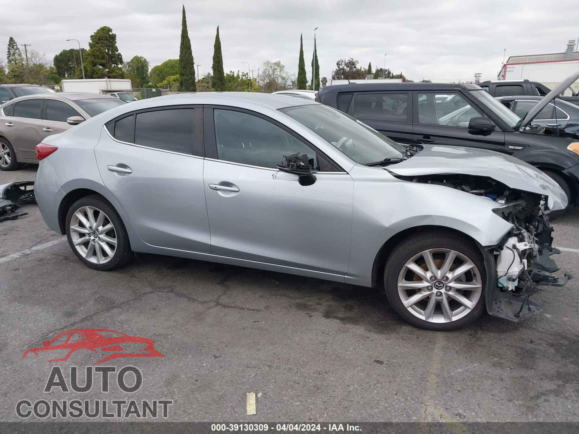 MAZDA MAZDA3 2017 - 3MZBN1V75HM146048