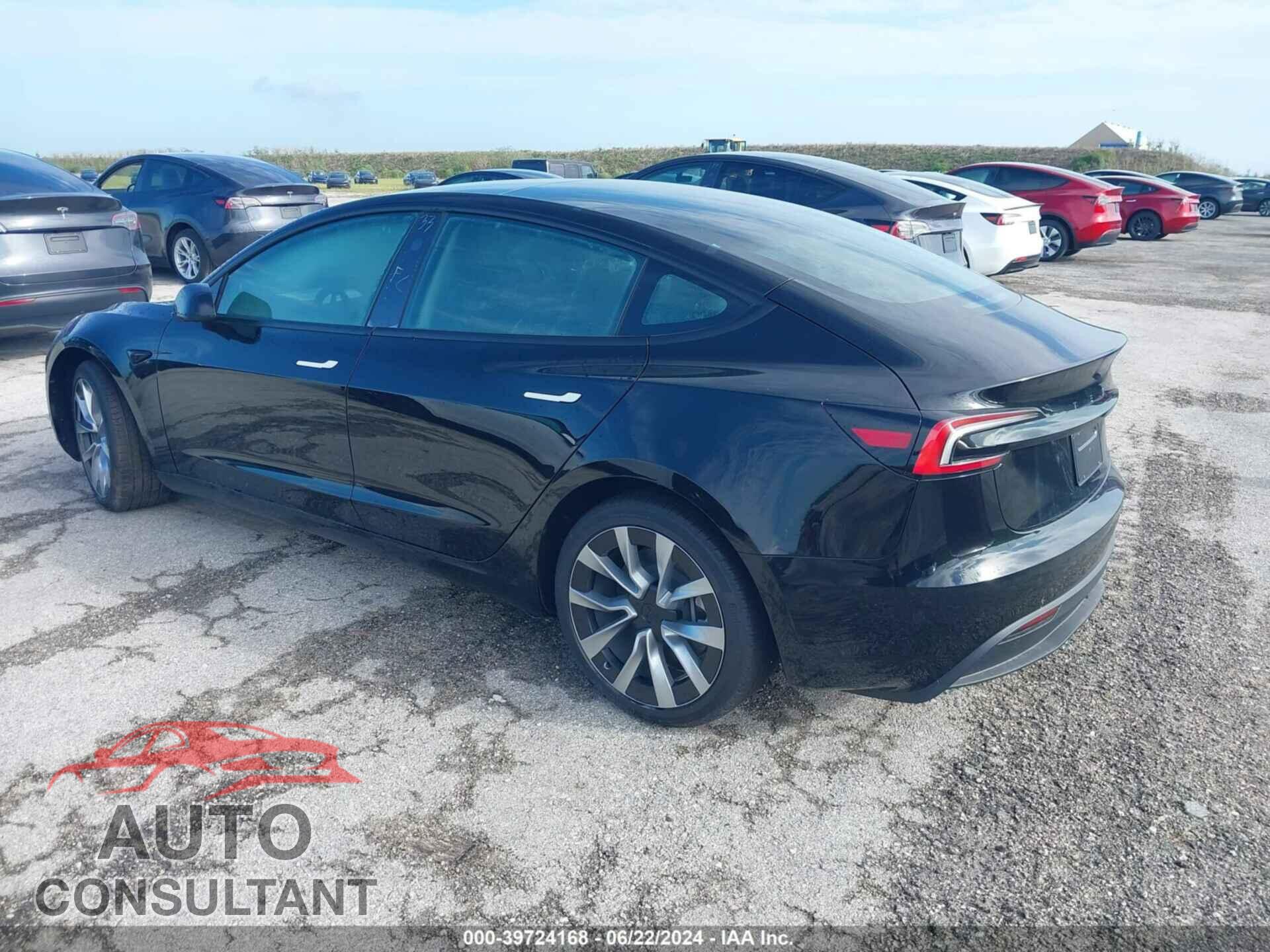 TESLA MODEL 3 2024 - 5YJ3E1EA9RF749853
