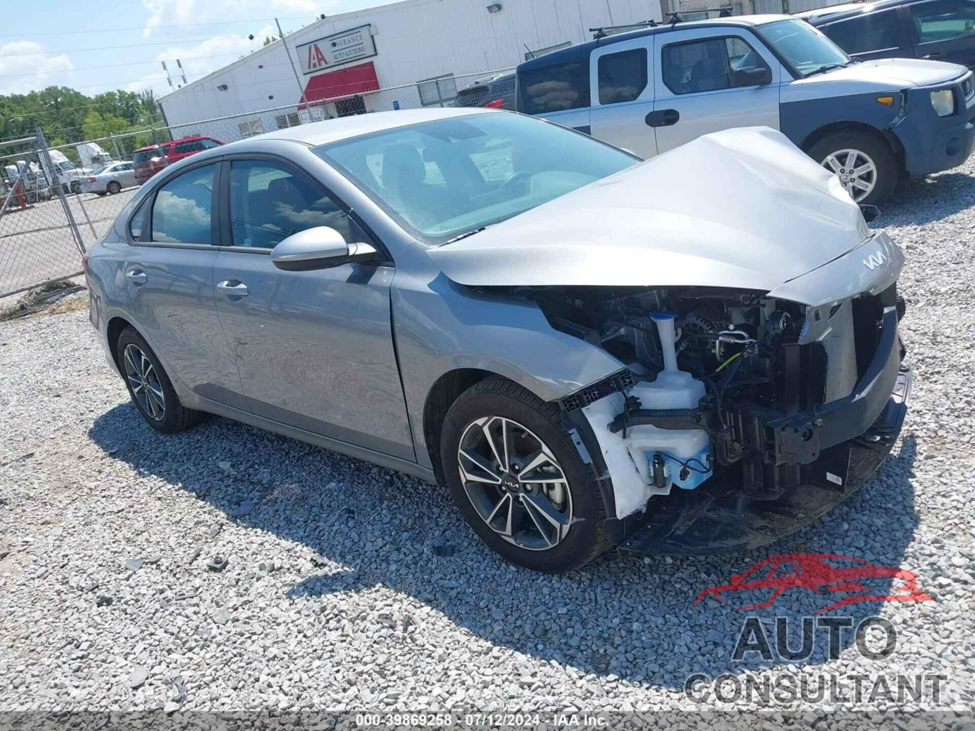 KIA FORTE 2023 - 3KPF24AD9PE656924