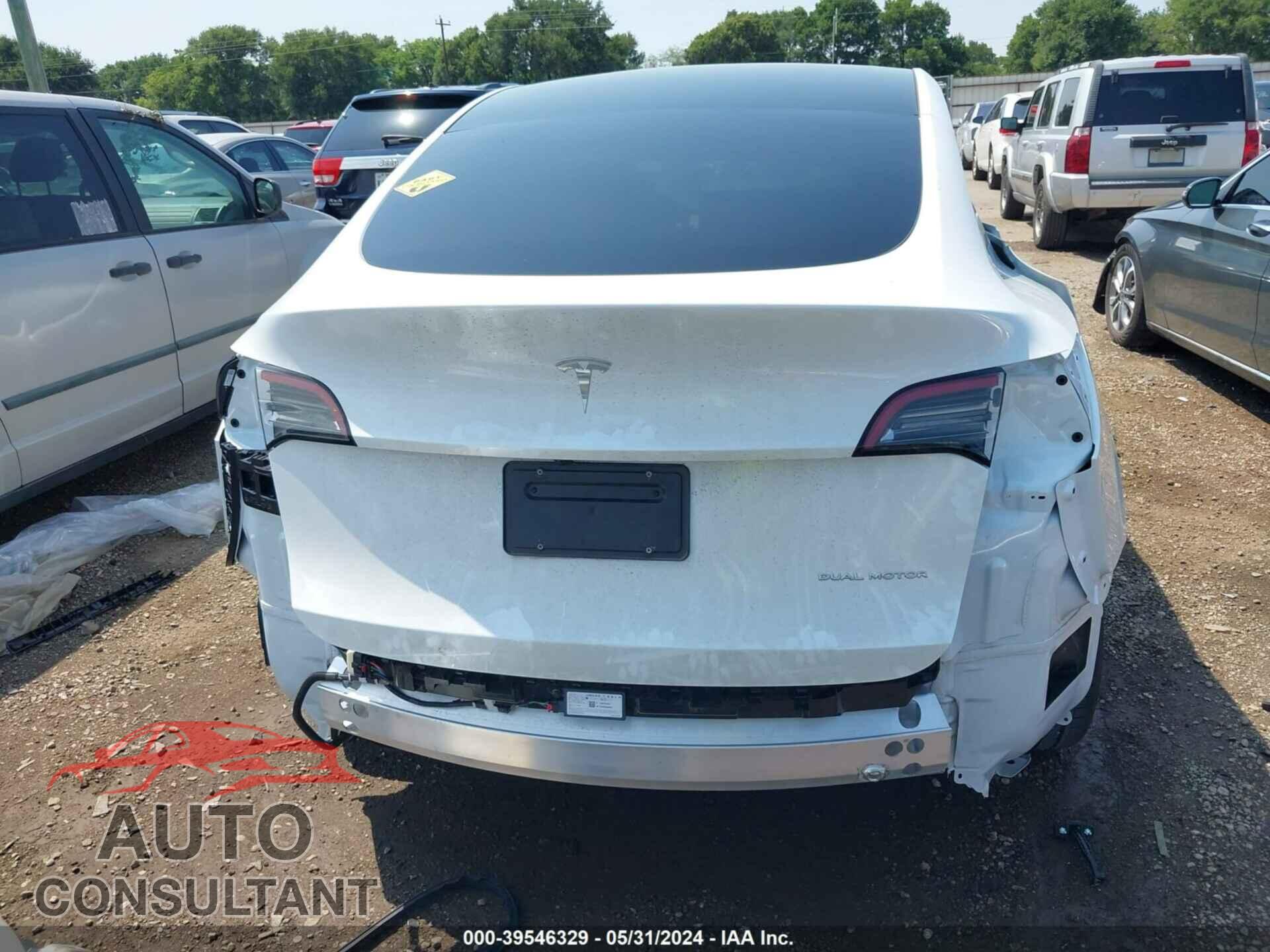 TESLA MODEL Y 2023 - 7SAYGDEE7PA145557
