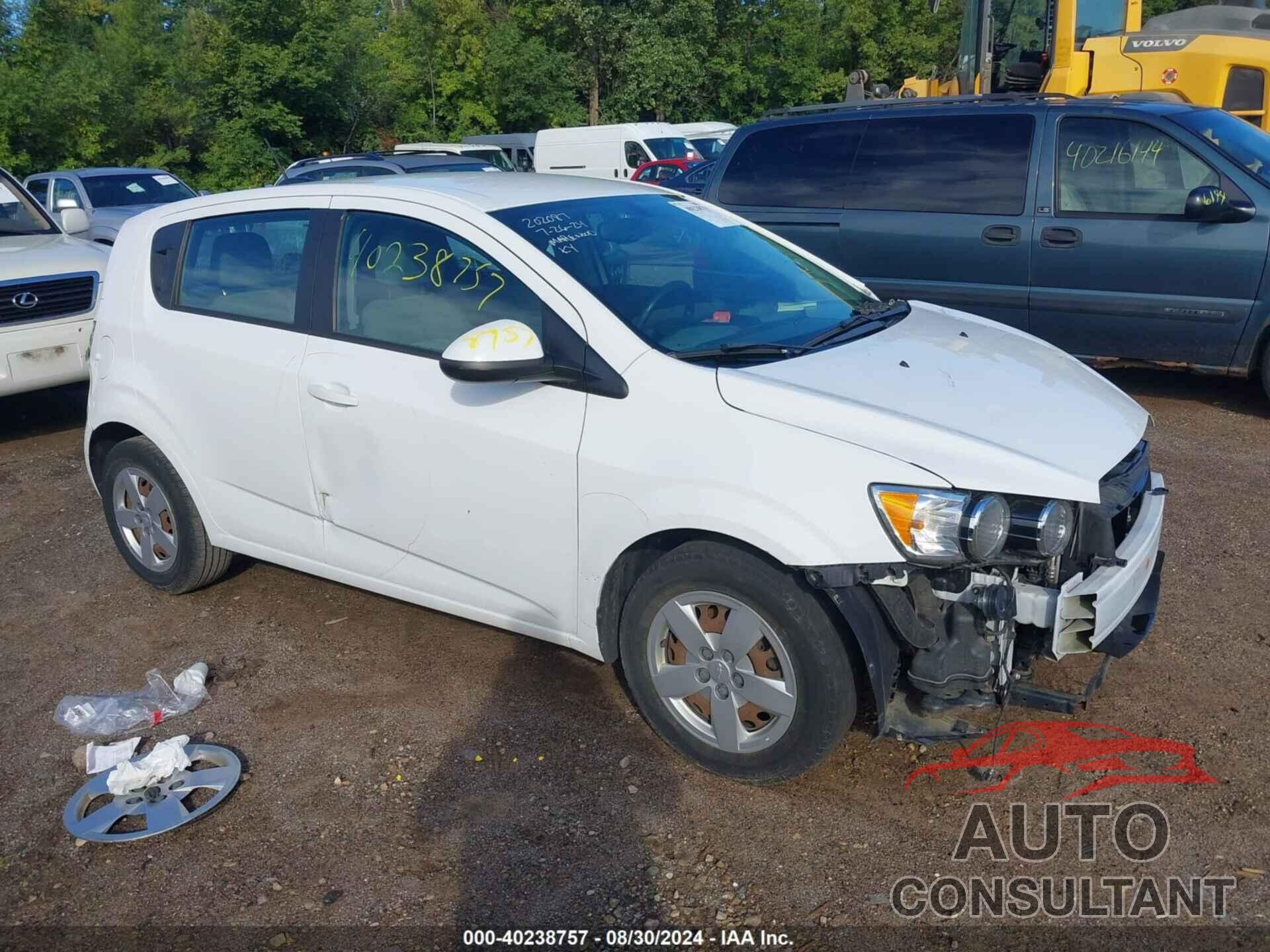 CHEVROLET SONIC 2016 - 1G1JA6SH9G4160882