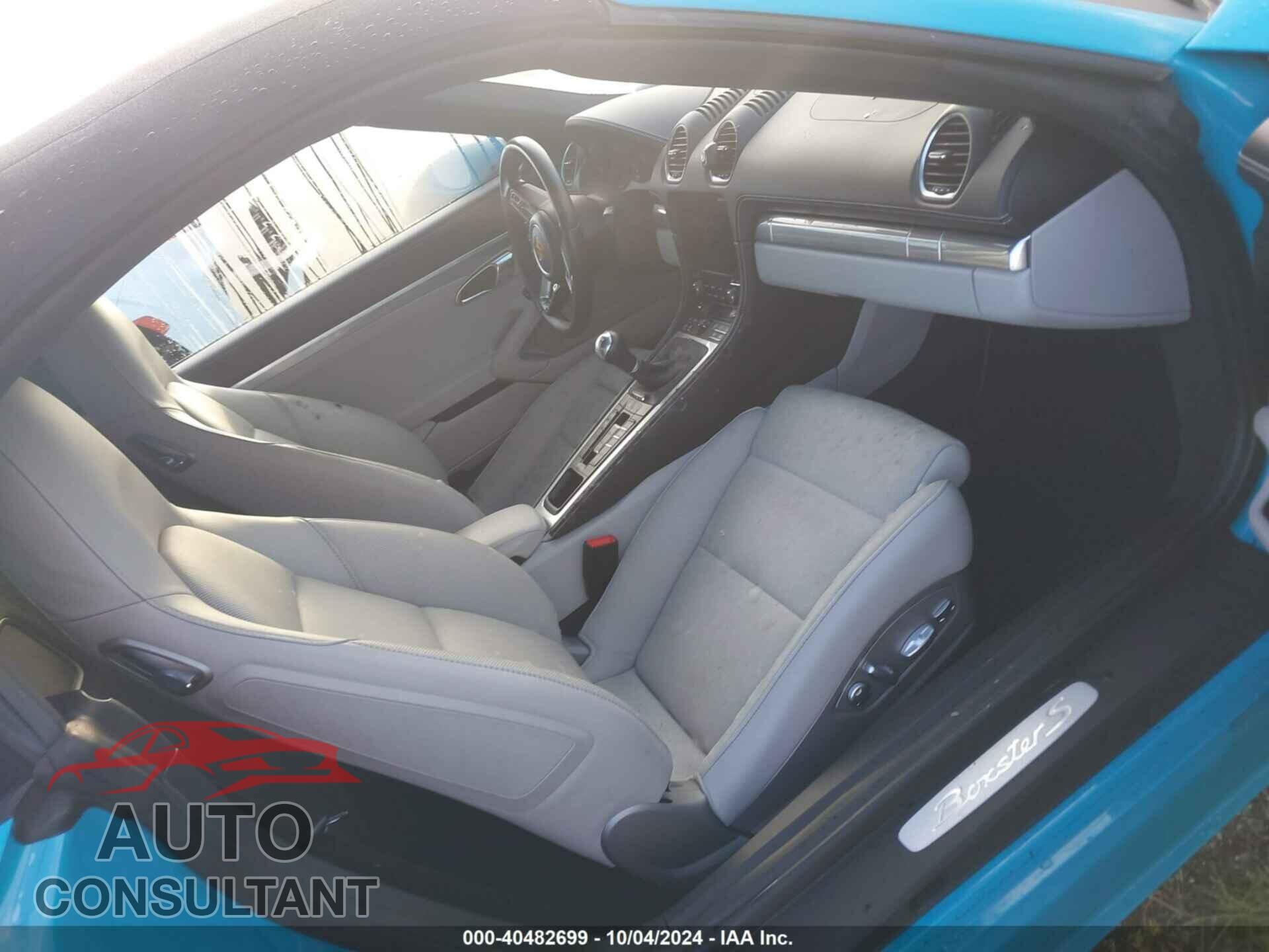 PORSCHE BOXSTER 2019 - WP0CB2A84KS228100