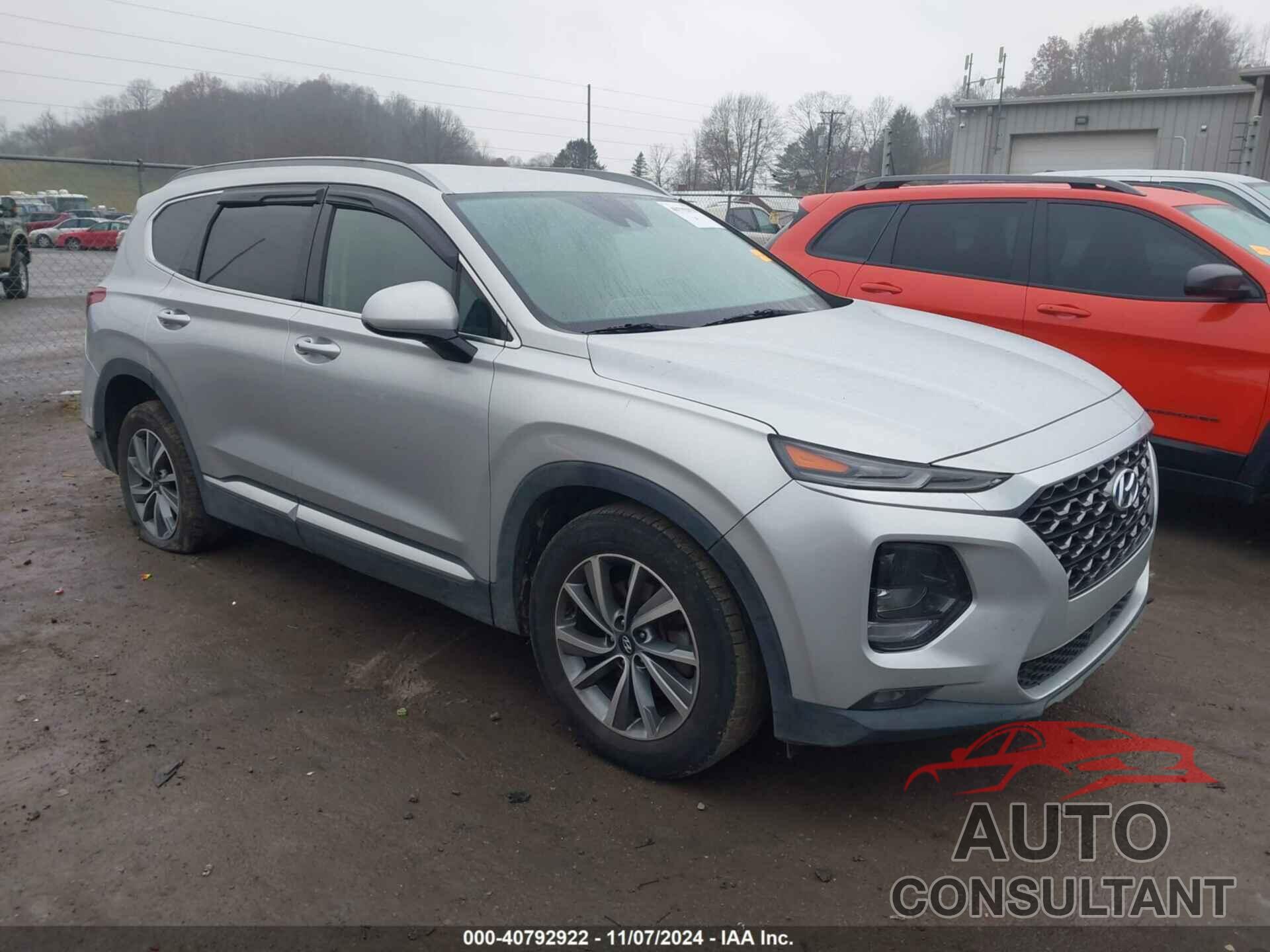 HYUNDAI SANTA FE 2019 - 5NMS3CAD9KH071302