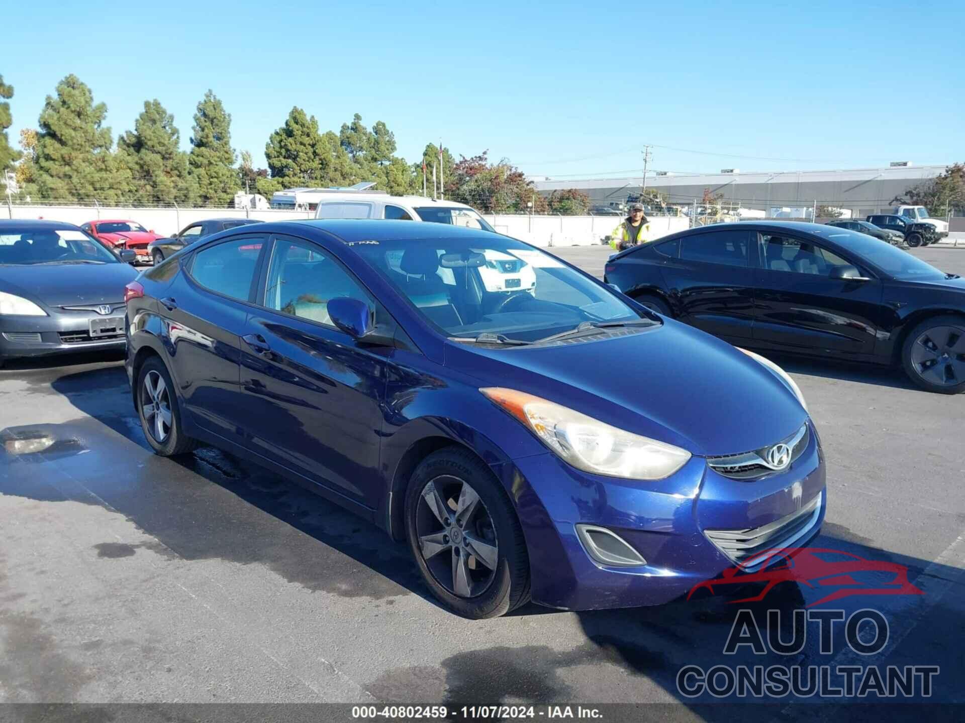 HYUNDAI ELANTRA 2013 - 5NPDH4AE5DH244618