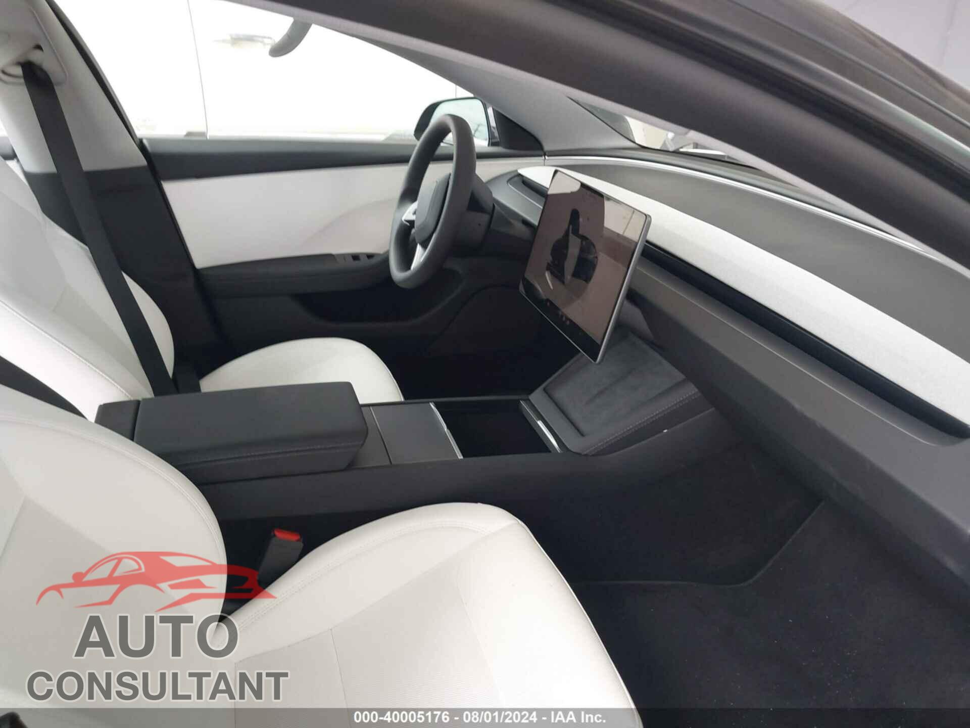 TESLA MODEL 3 2024 - 5YJ3E1EB9RF792100