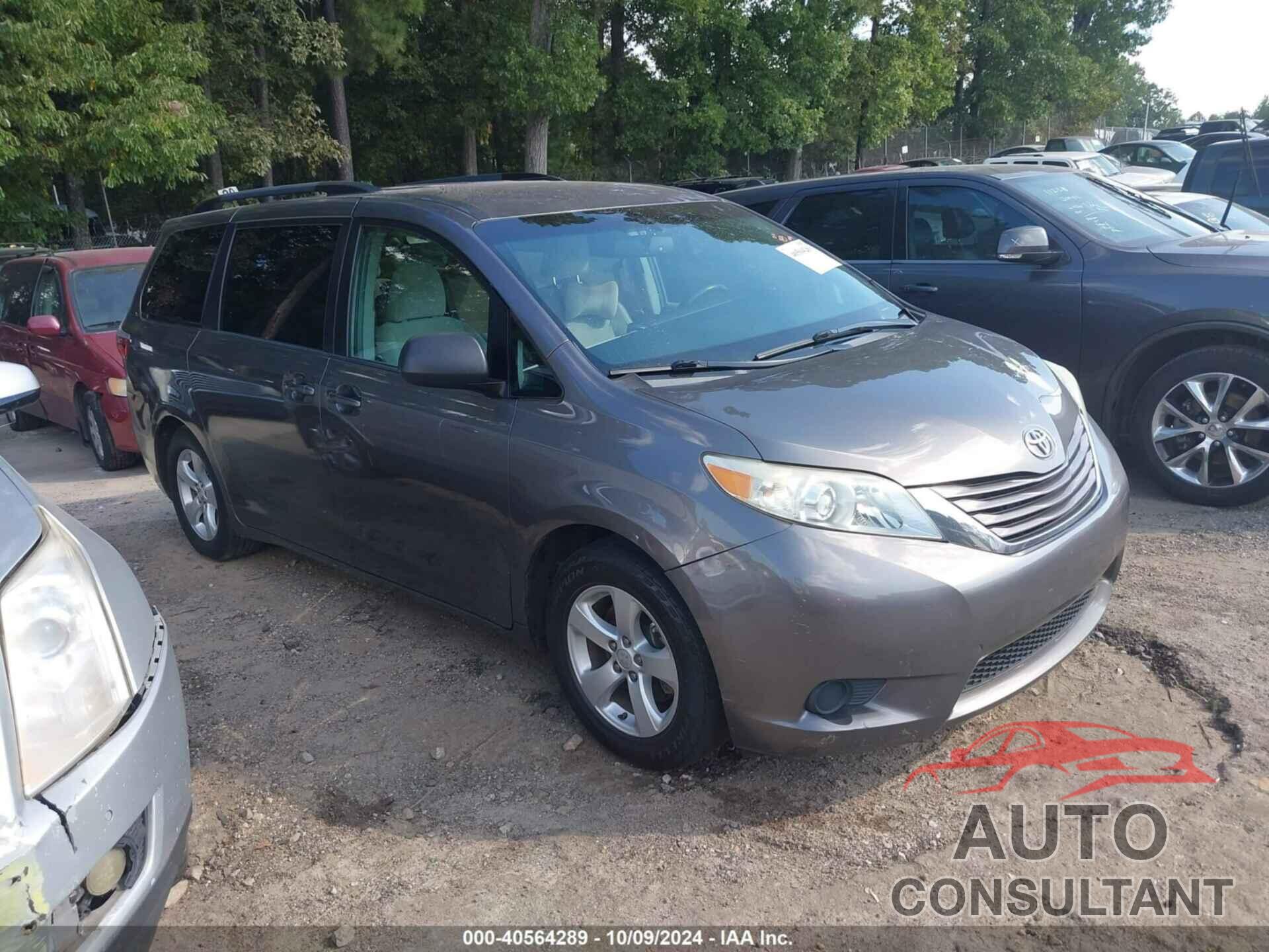 TOYOTA SIENNA 2017 - 5TDKZ3DC0HS795192