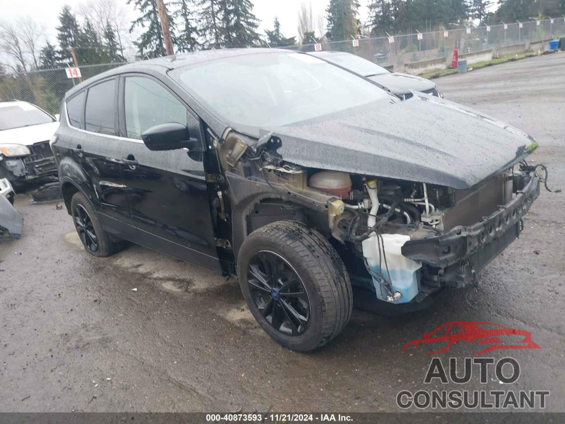 FORD ESCAPE 2017 - 1FMCU9GD9HUE49773