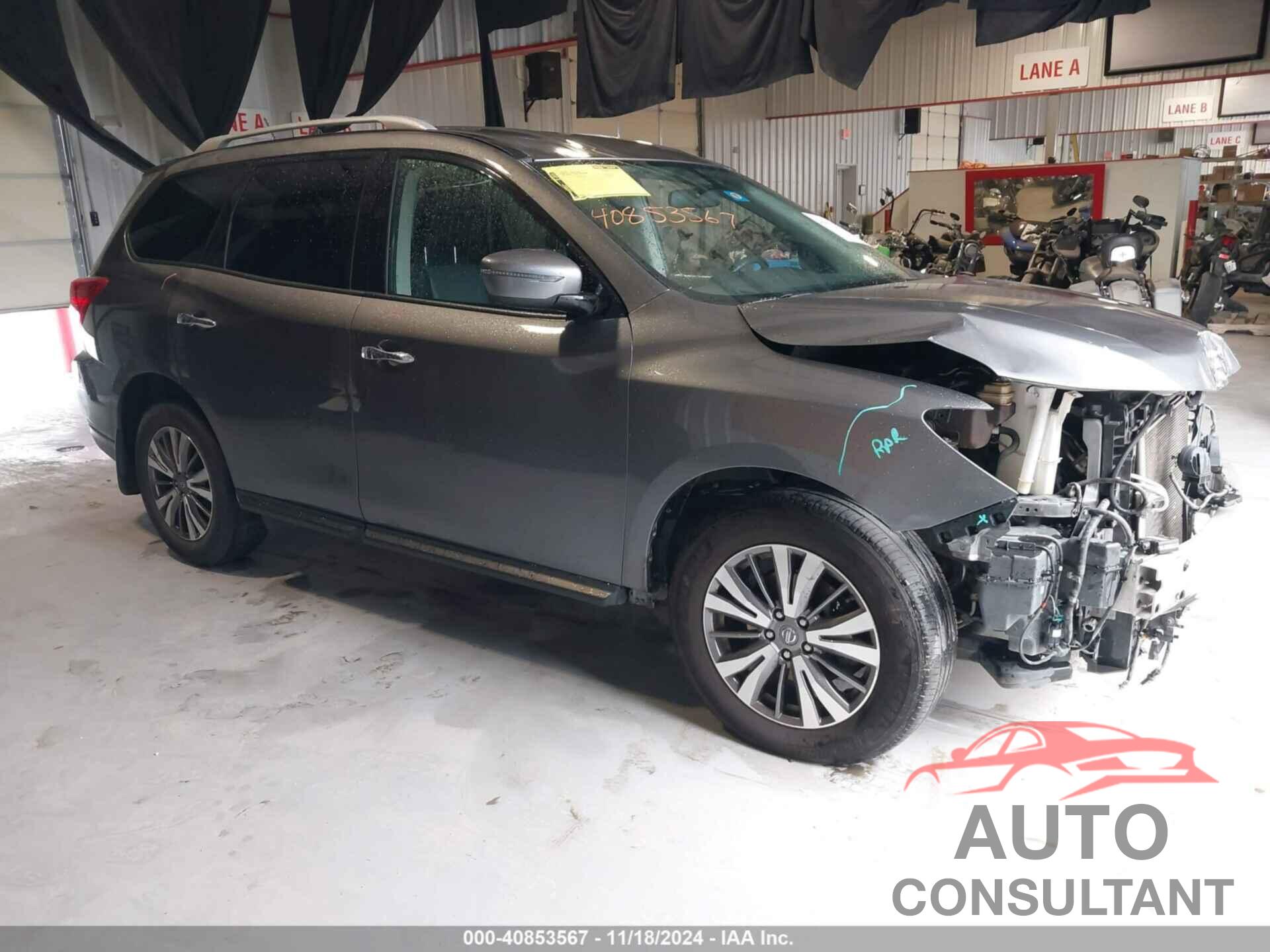 NISSAN PATHFINDER 2018 - 5N1DR2MM9JC673137