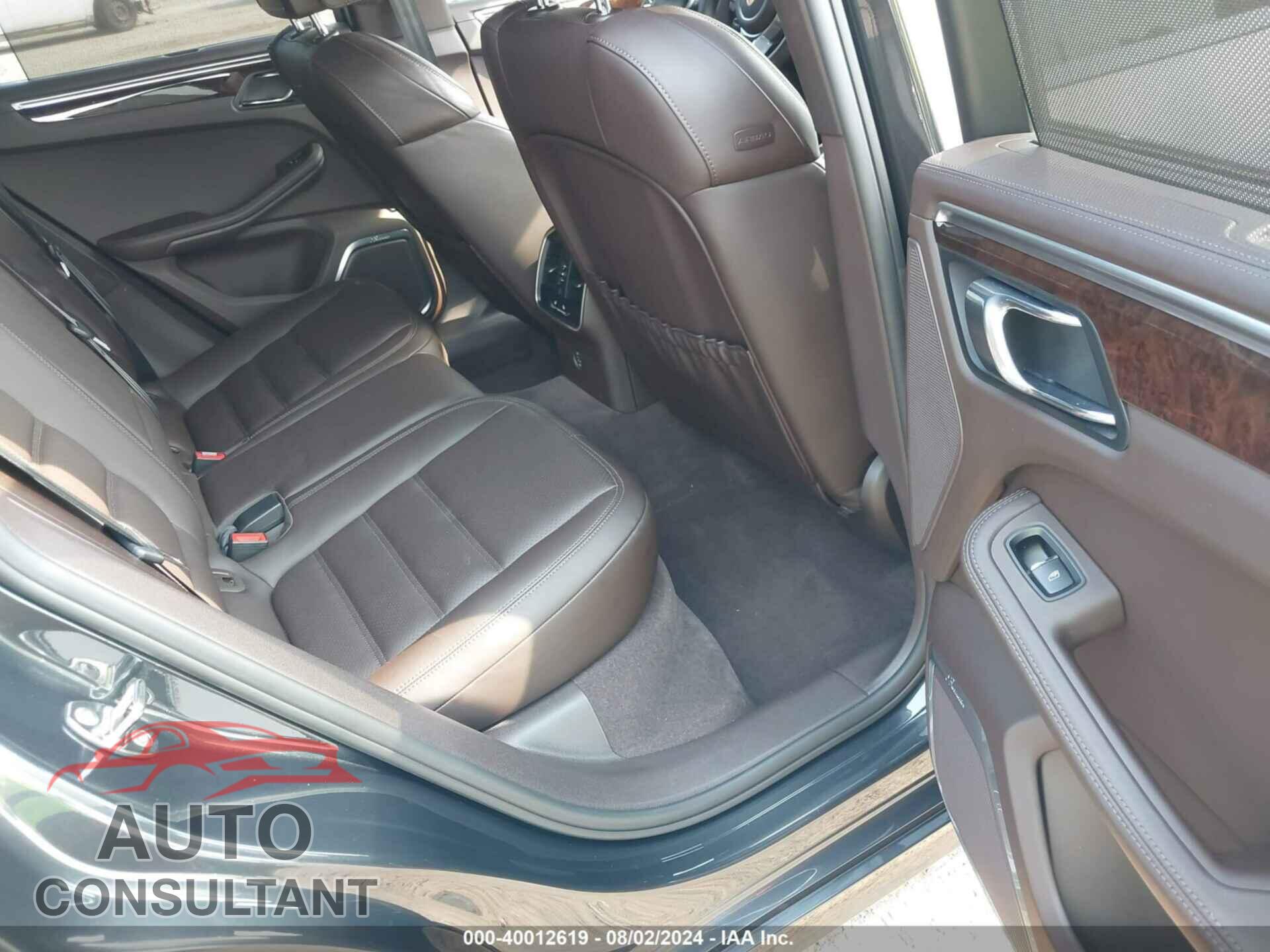 PORSCHE MACAN 2017 - WP1AG2A54HLB53429