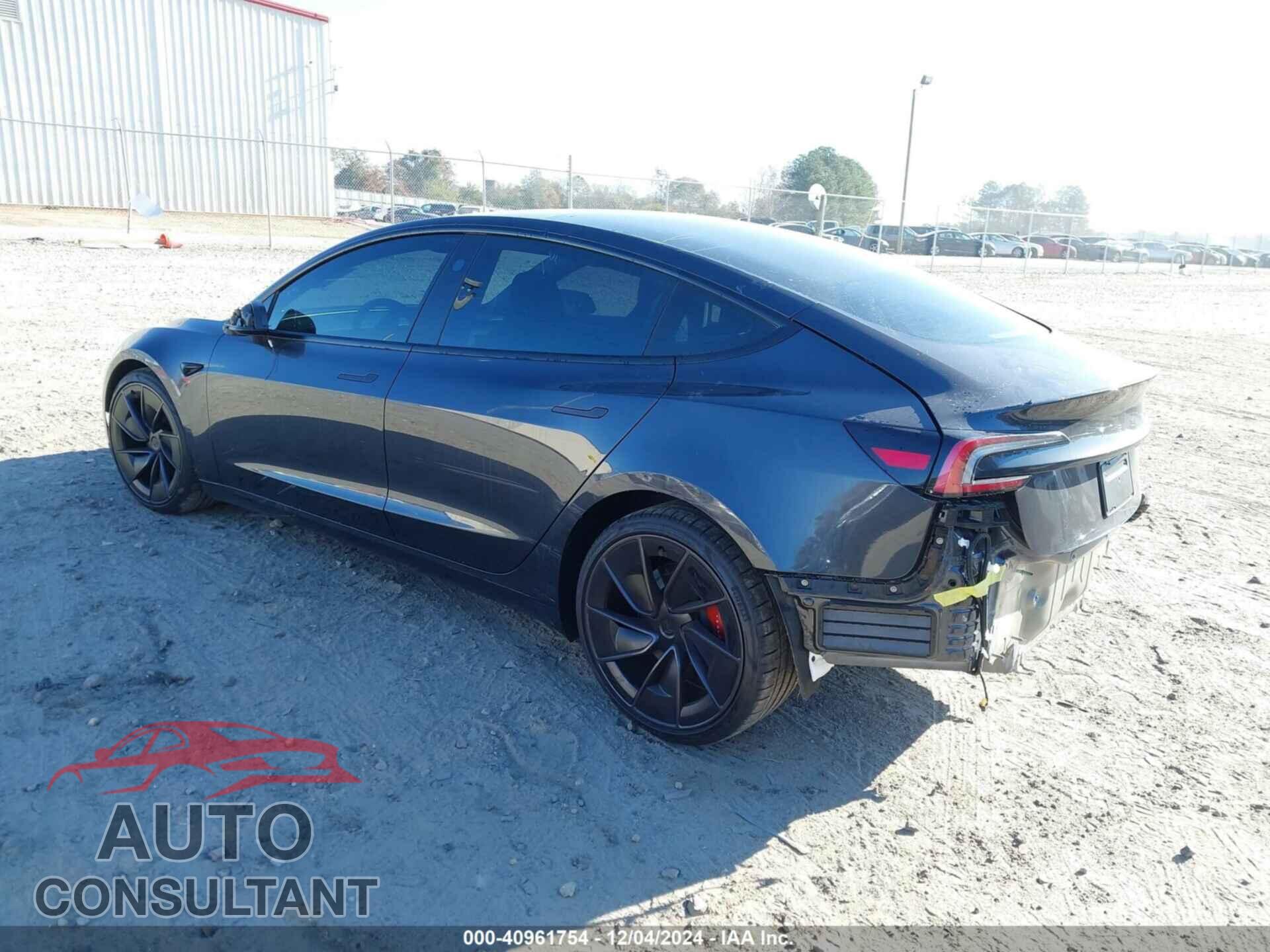 TESLA MODEL 3 2024 - 5YJ3E1ET2RF822708