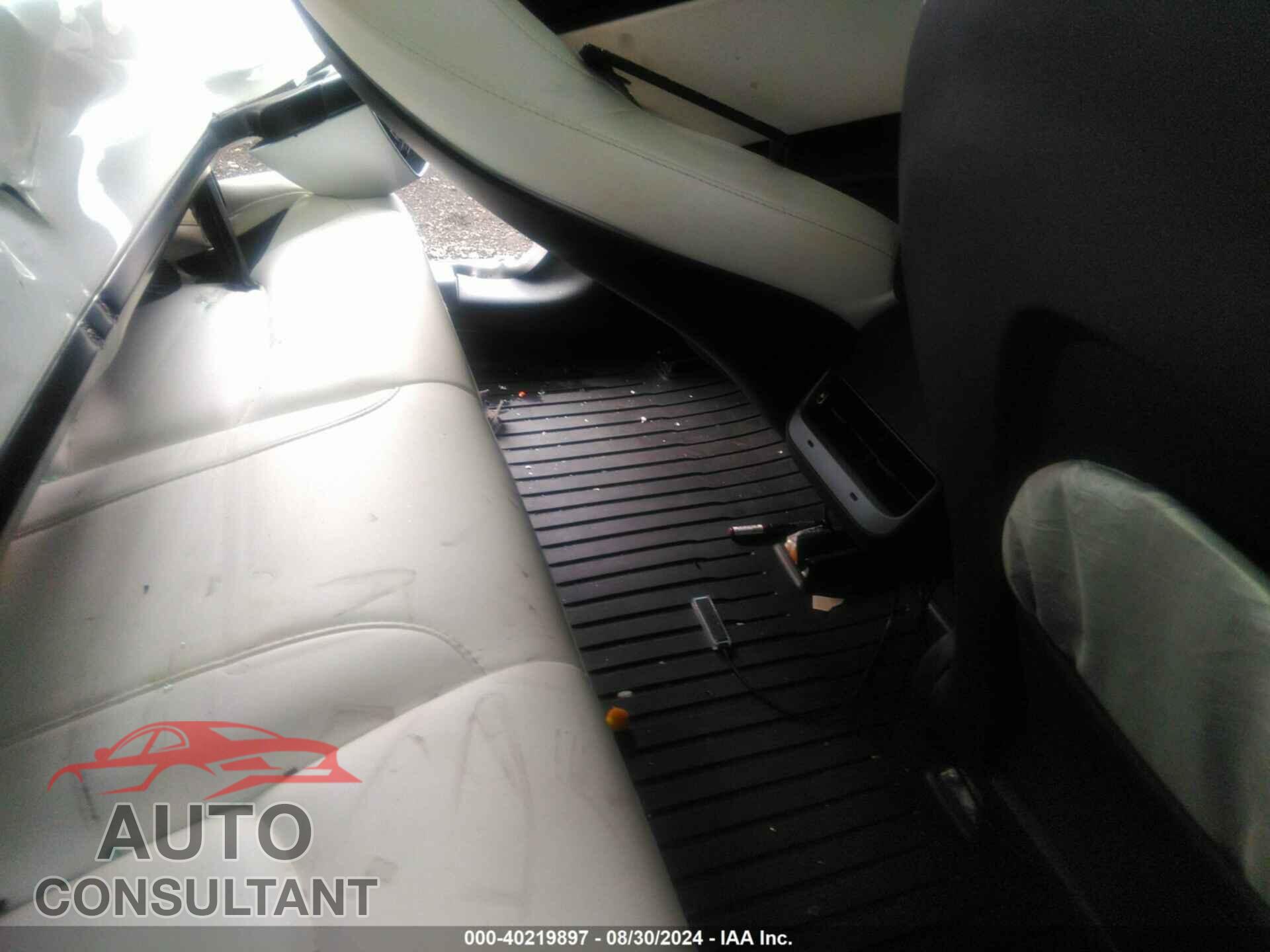 TESLA MODEL 3 2020 - 5YJ3E1EA7LF785936
