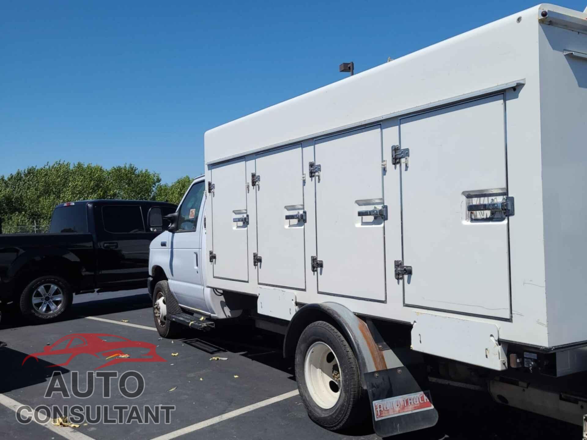 FORD ECONOLINE 2017 - 1FDXE4FS8HDC69072