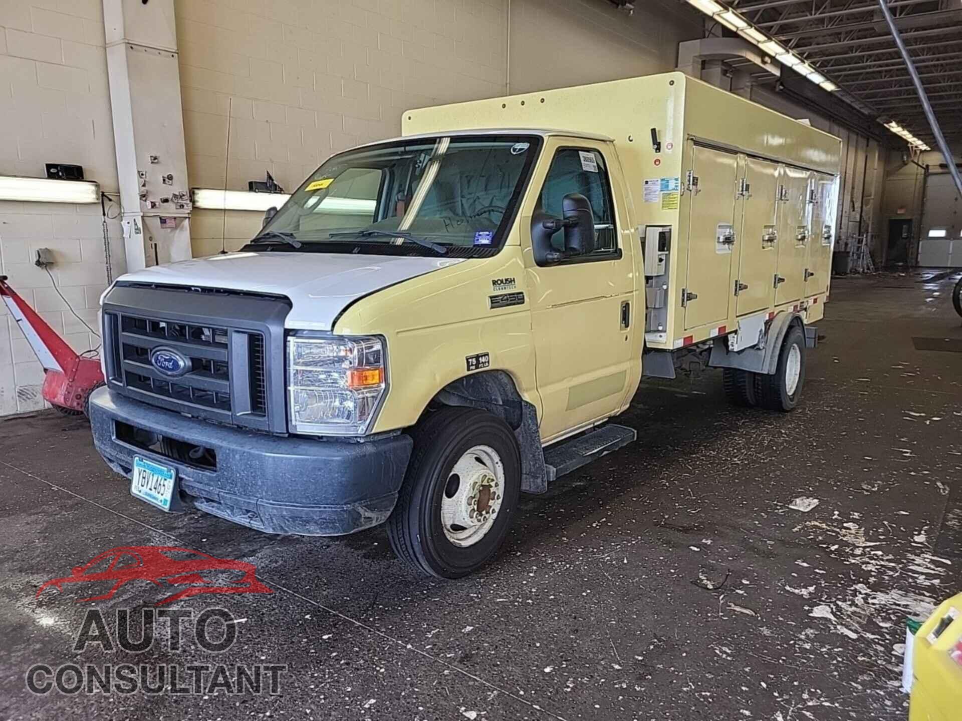 FORD ECONOLINE 2017 - 1FDXE4FSXHDC69090