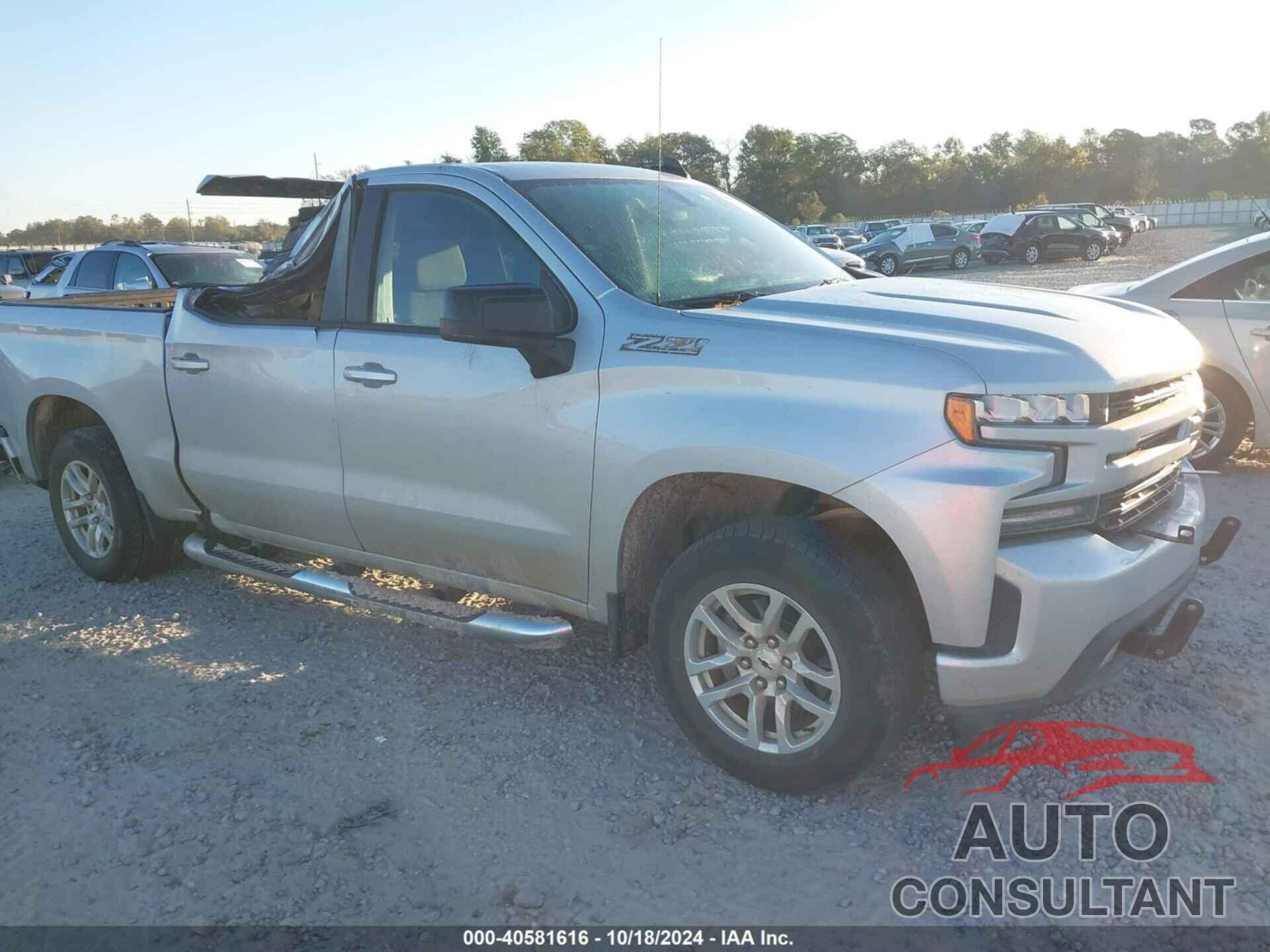 CHEVROLET SILVERADO 1500 2019 - 1GCUYEEDXKZ142647
