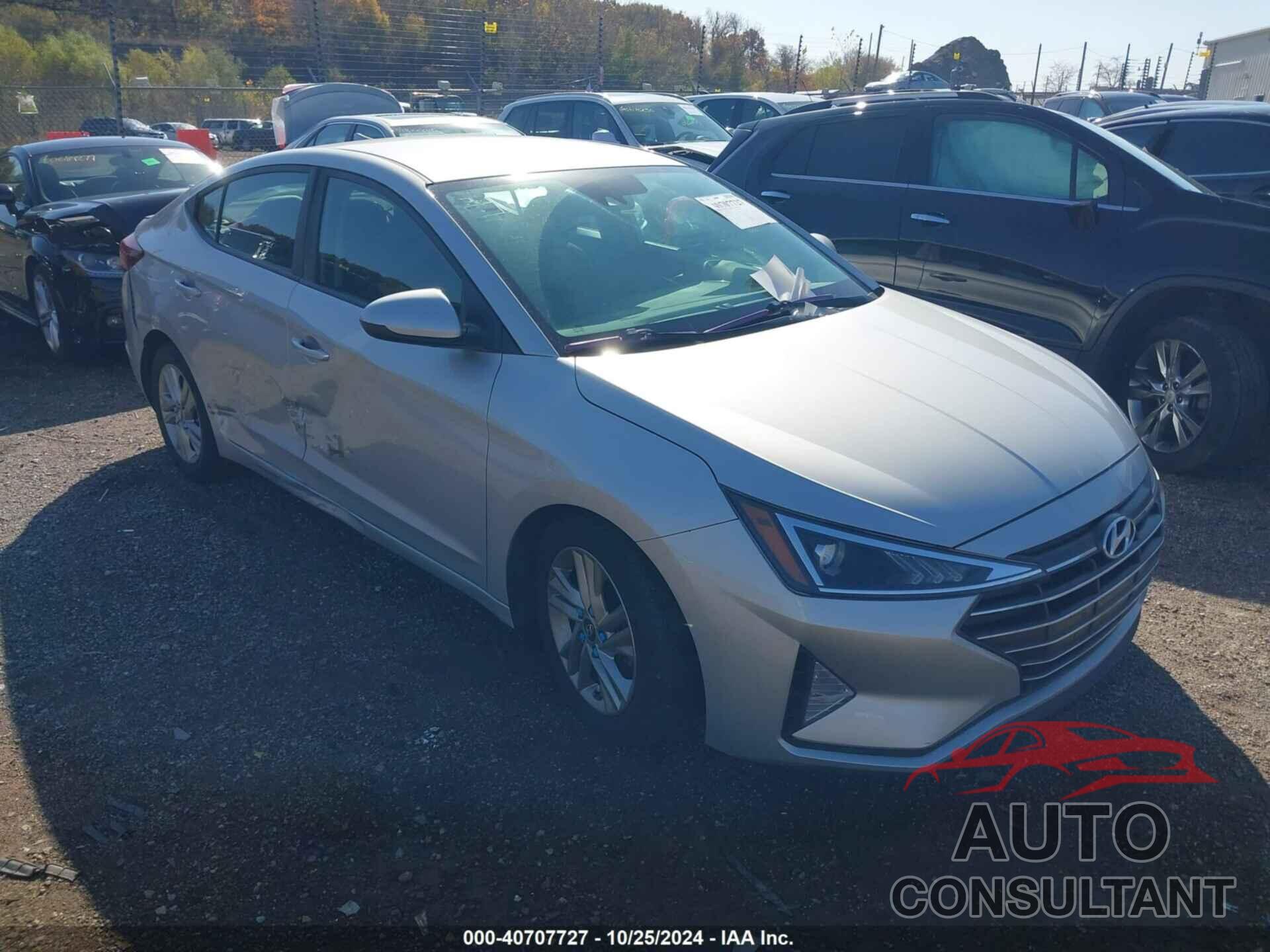 HYUNDAI ELANTRA 2019 - 5NPD84LF2KH470909