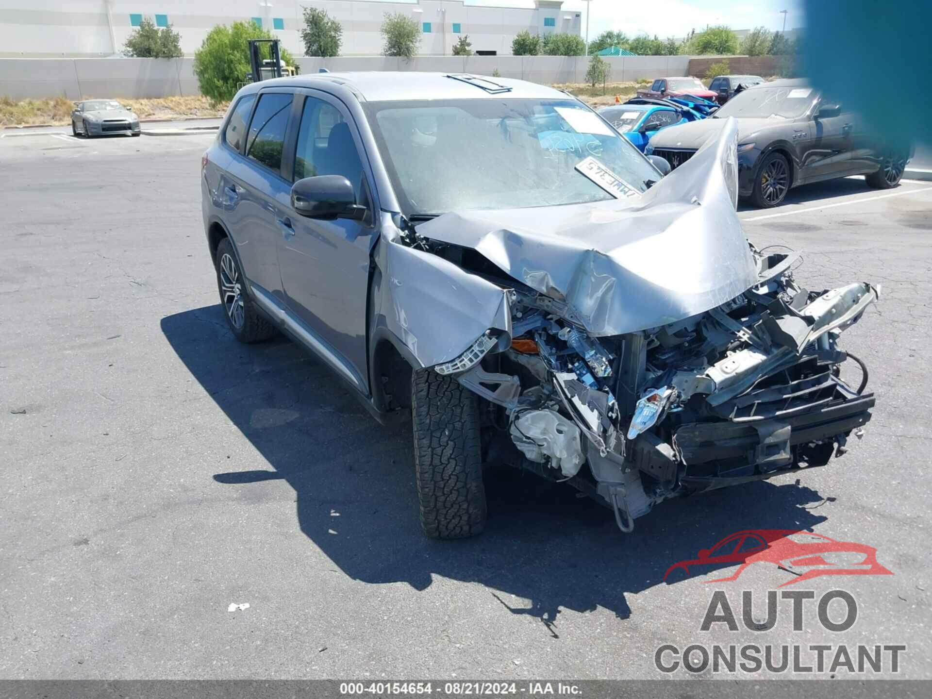 MITSUBISHI OUTLANDER 2018 - JA4AZ3A39JJ002999