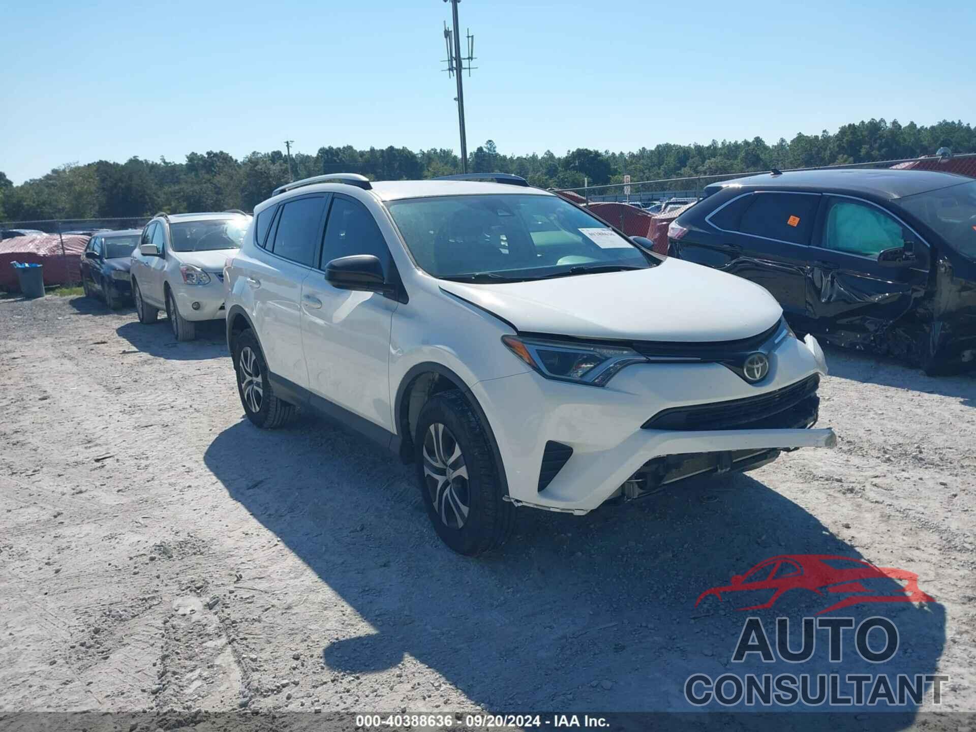 TOYOTA RAV4 2017 - JTMZFREV7HJ701462