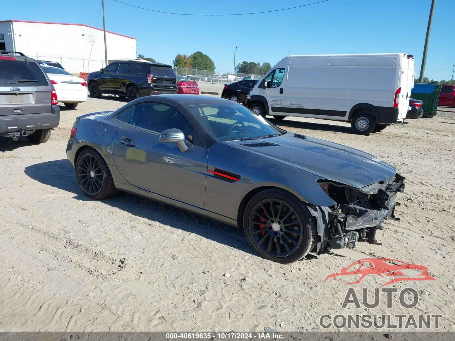 MERCEDES-BENZ SLC 300 2017 - WDDPK3JA6HF128761