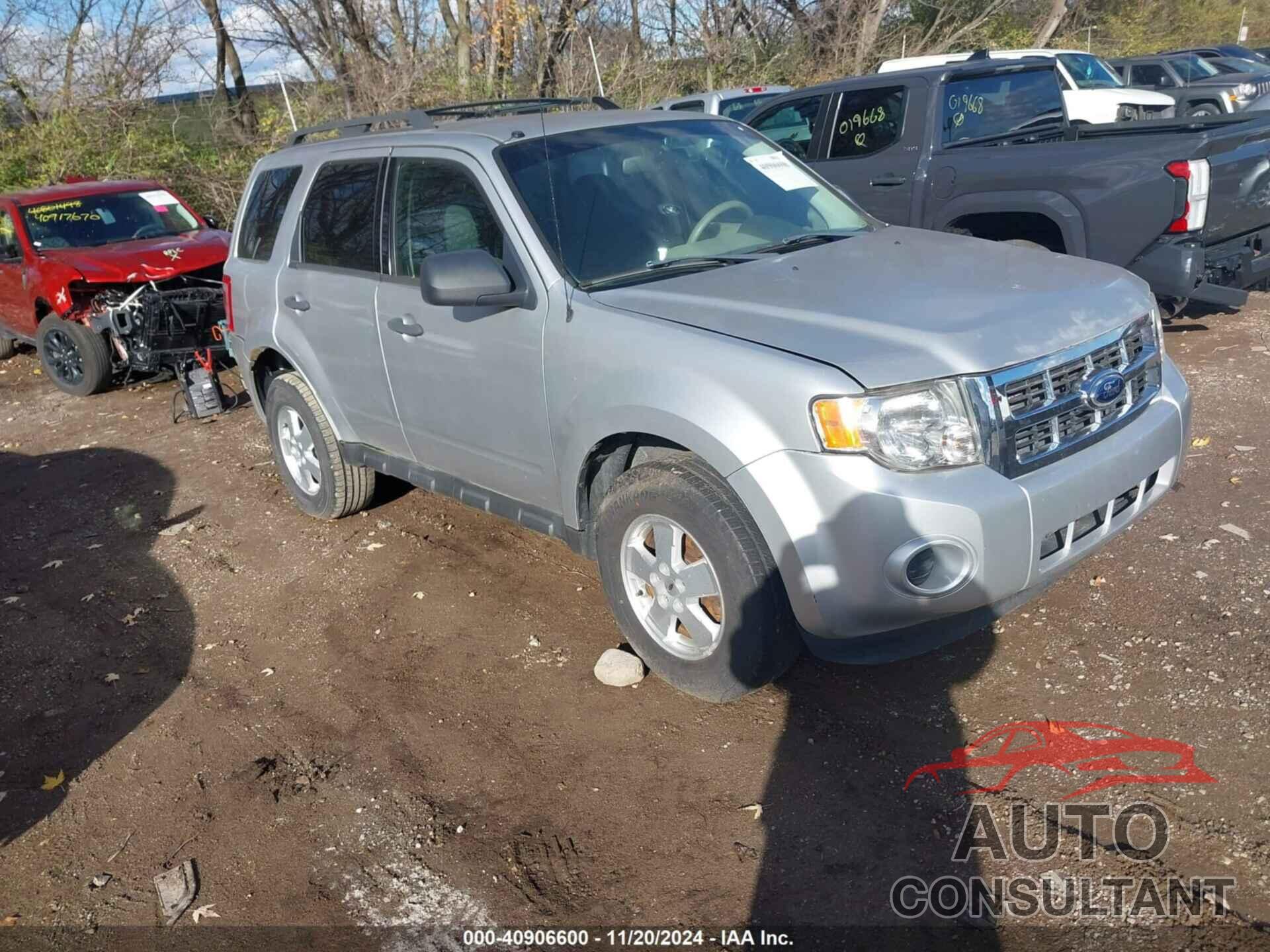 FORD ESCAPE 2011 - 1FMCU0C72BKB82801