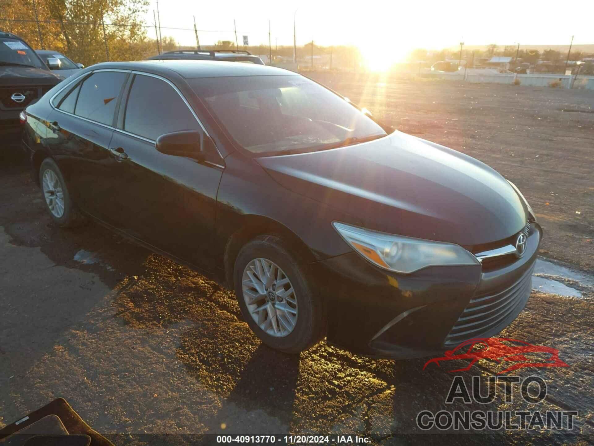 TOYOTA CAMRY 2016 - 4T1BF1FK2GU141639