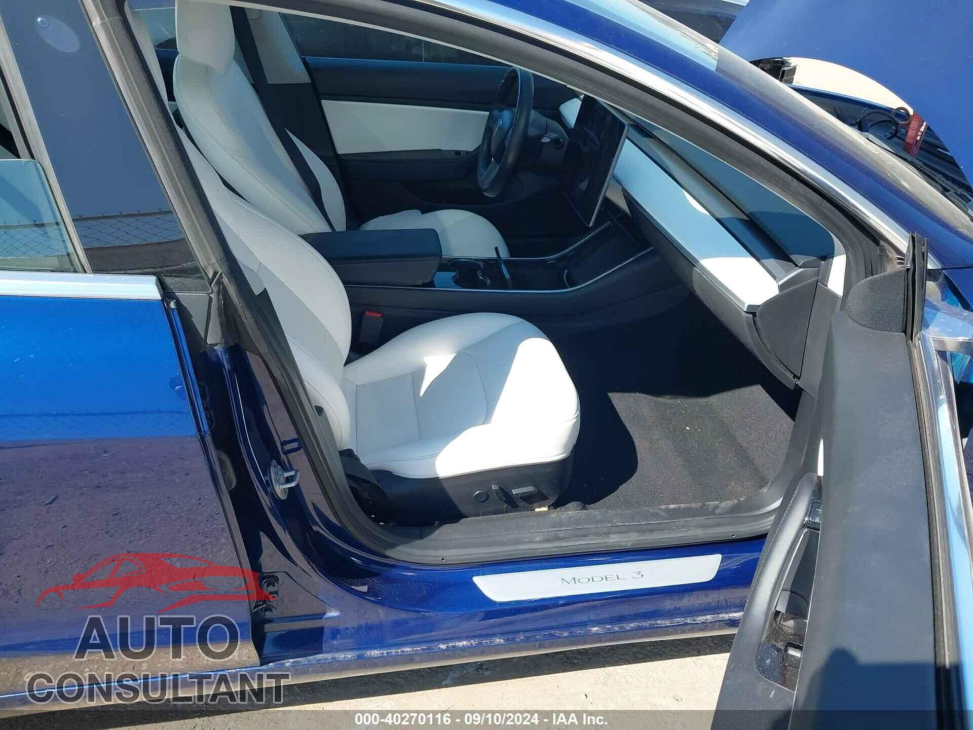TESLA MODEL 3 2018 - 5YJ3E1EAXJF178233