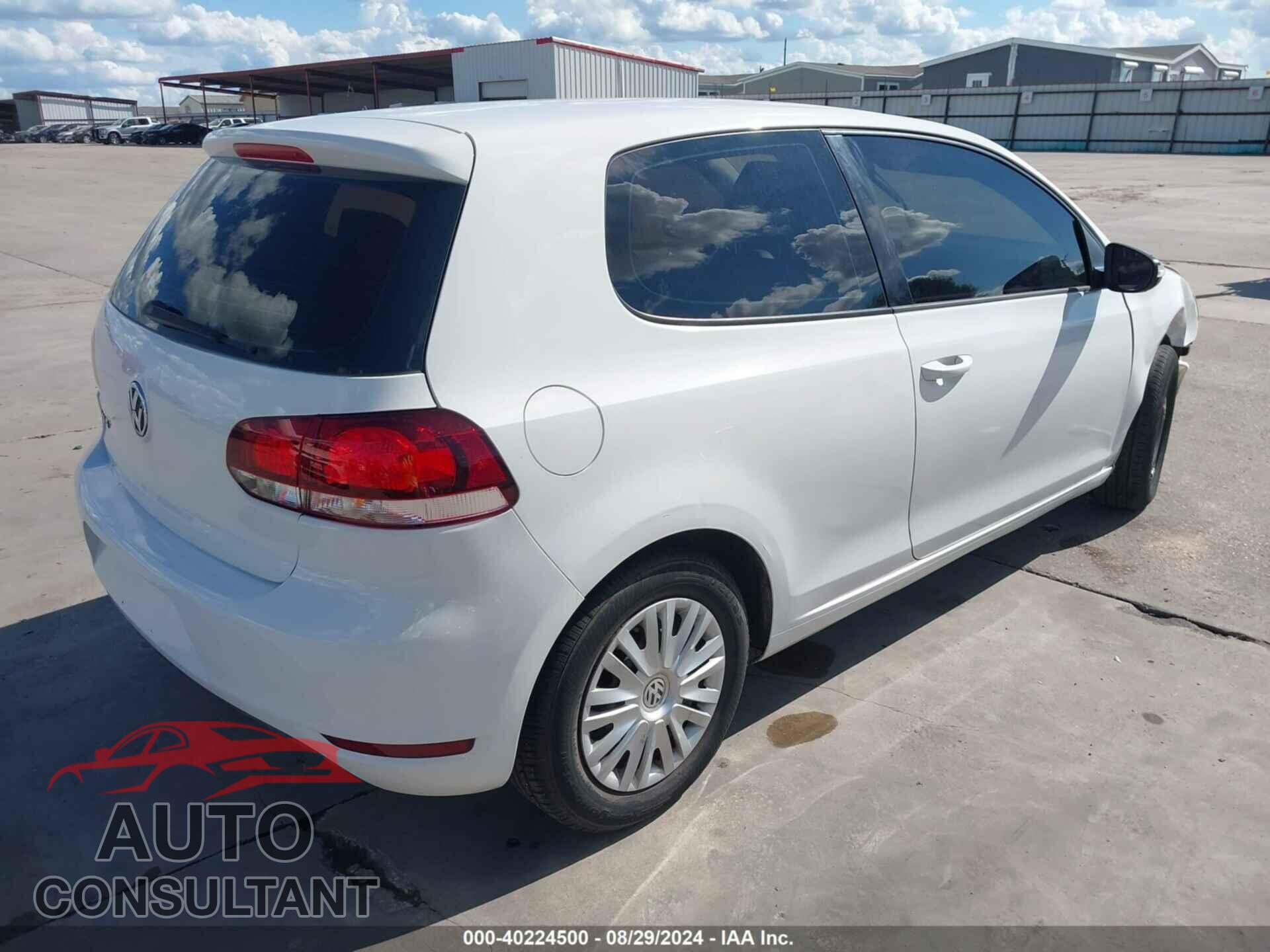 VOLKSWAGEN GOLF 2013 - WVWBB7AJ3DW133342