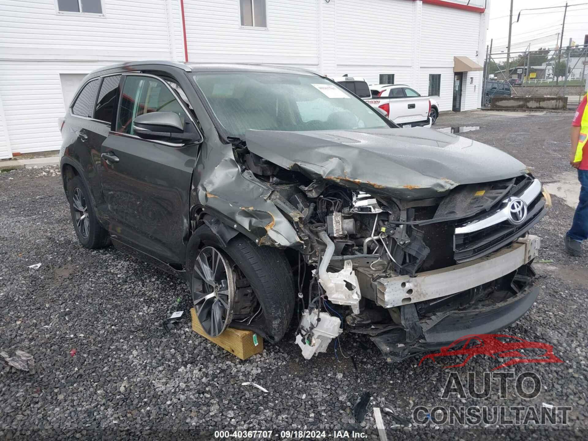 TOYOTA HIGHLANDER 2016 - 5TDKKRFH9GS128927