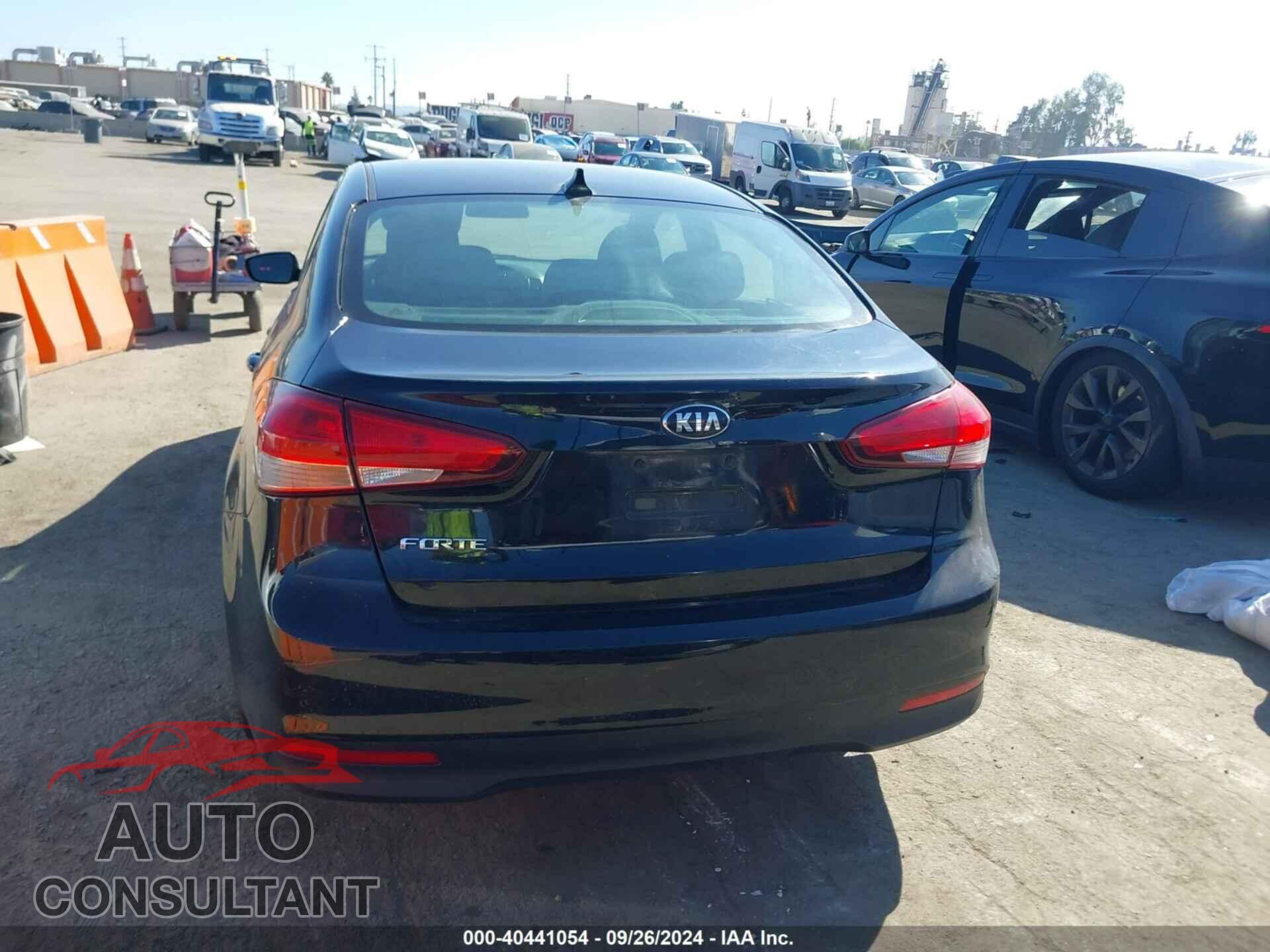 KIA FORTE 2017 - 3KPFK4A78HE031040