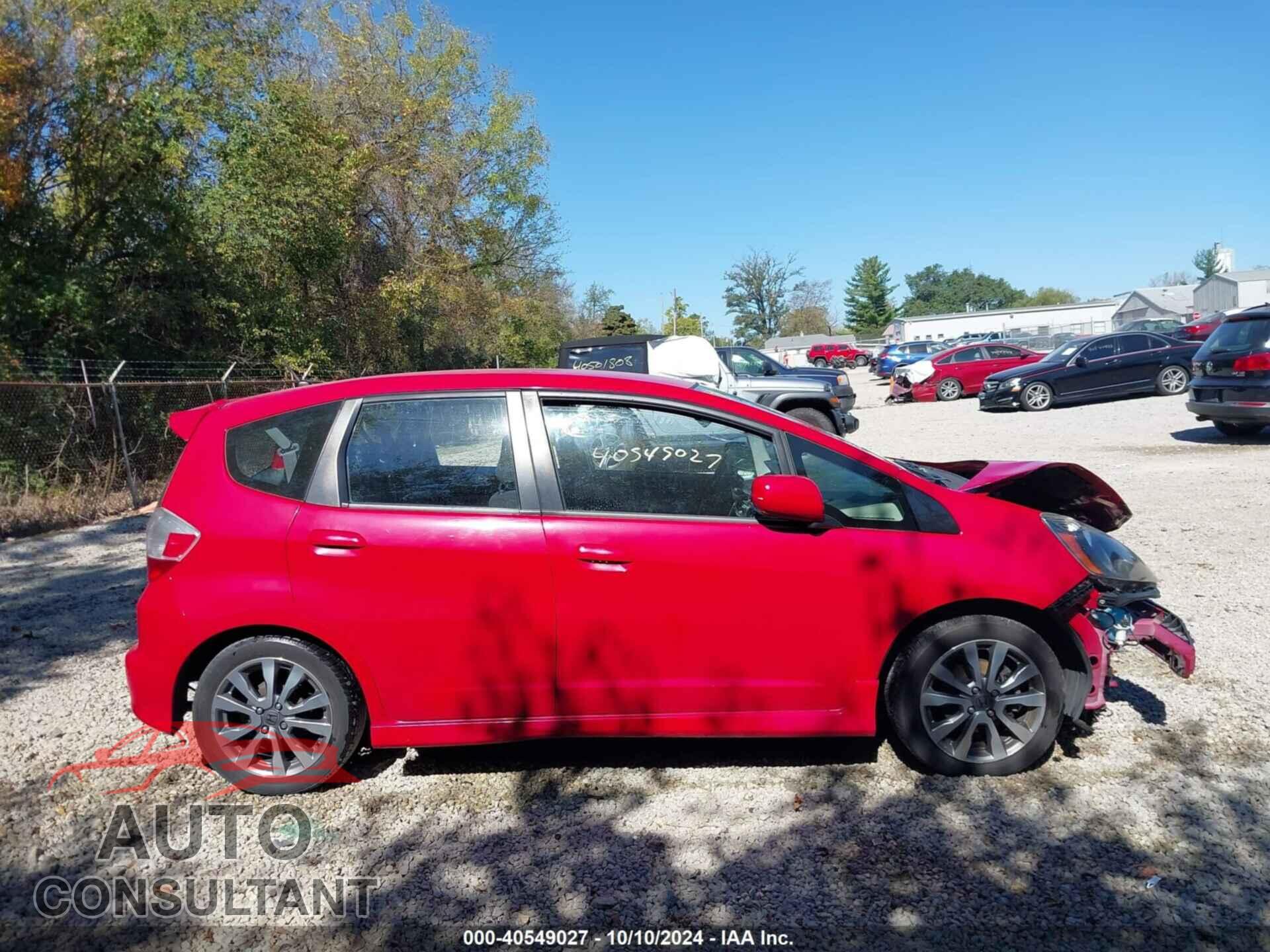 HONDA FIT 2013 - JHMGE8H51DC044350