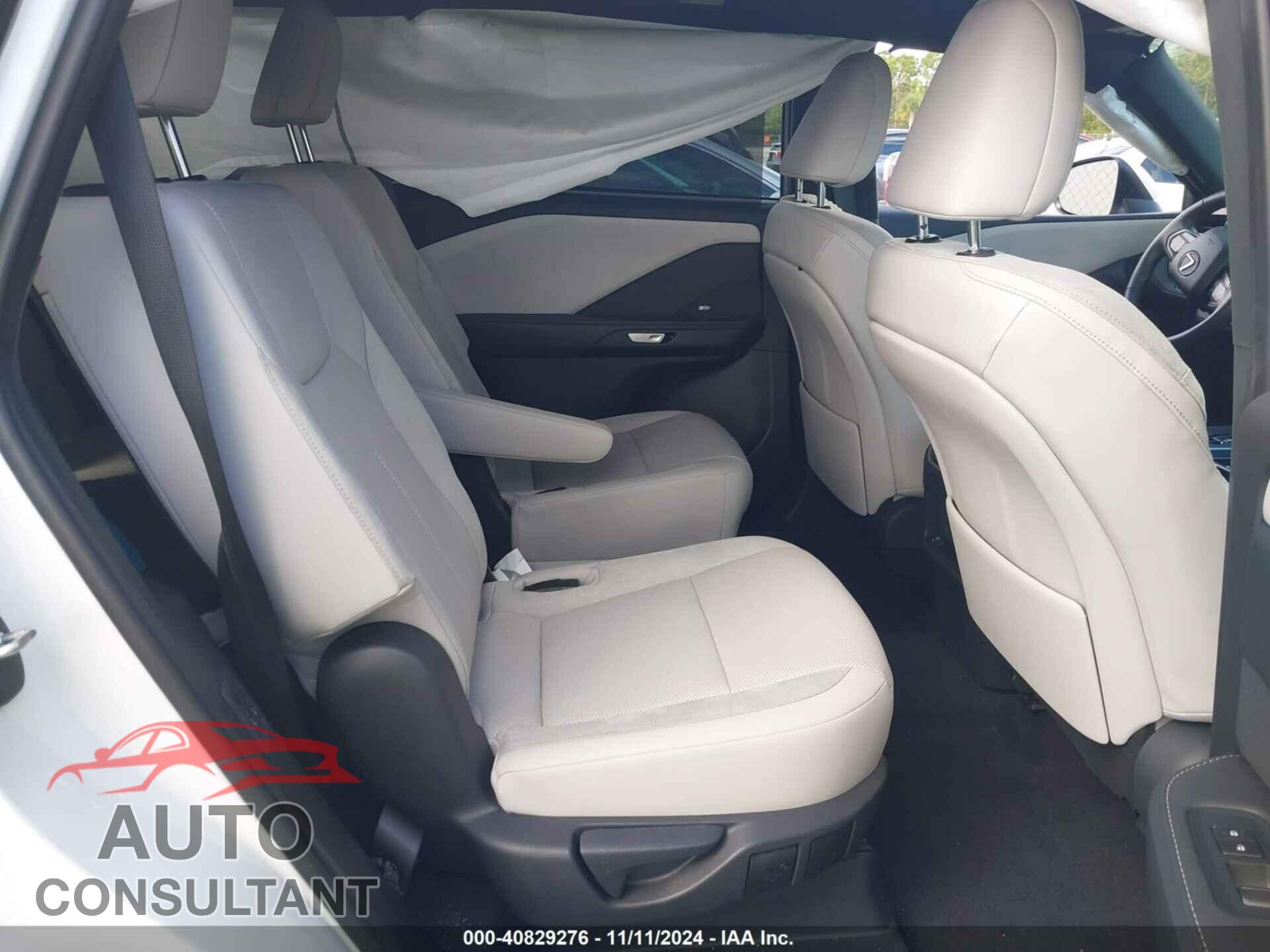 LEXUS TX 350 2024 - 5TDAAAA66RS002498