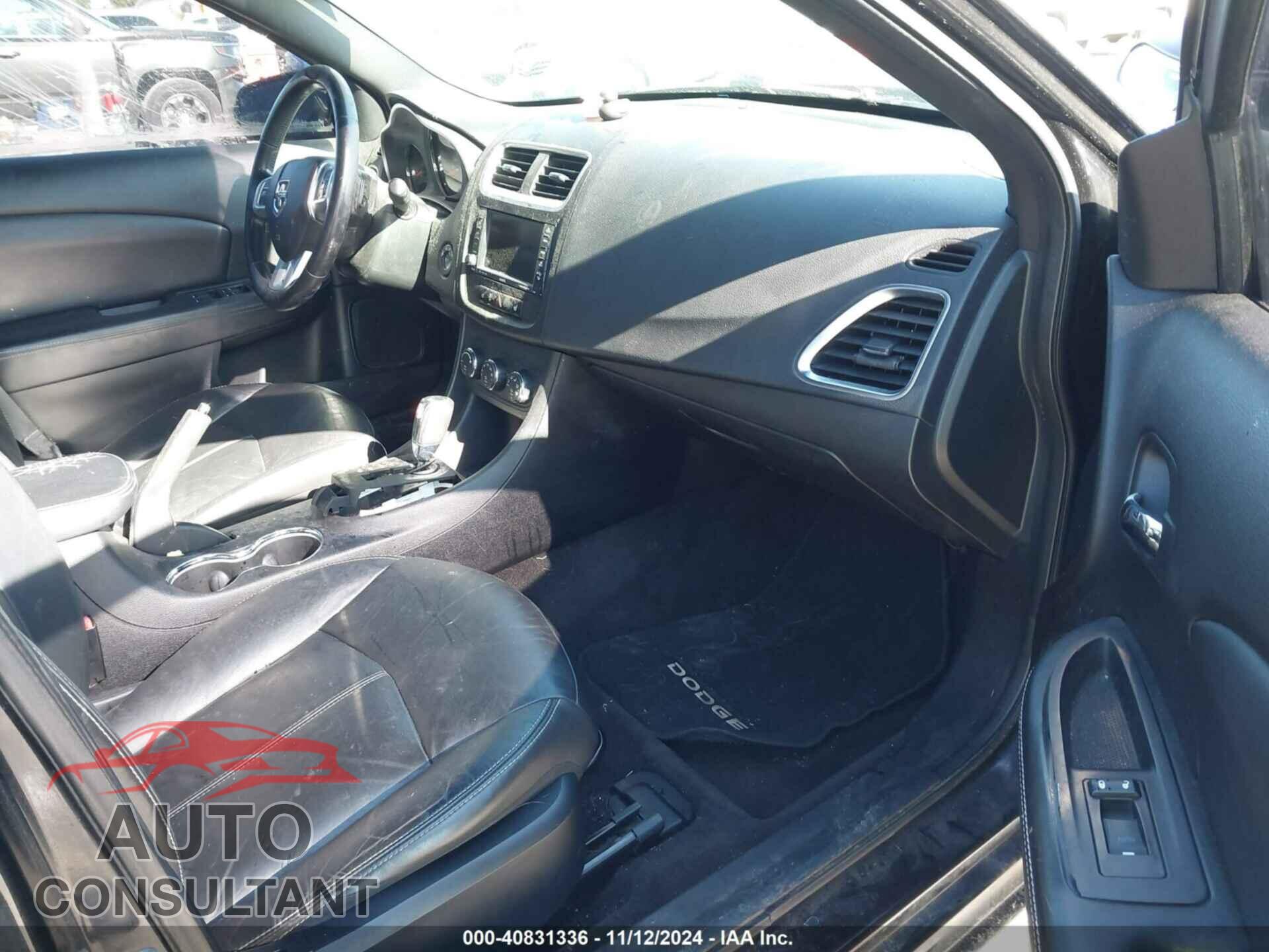 DODGE AVENGER 2011 - 1B3BD2FG0BN544888