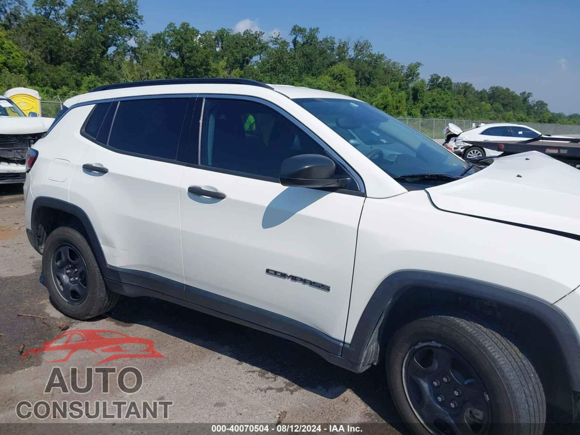 JEEP COMPASS 2019 - 3C4NJDAB9KT593003