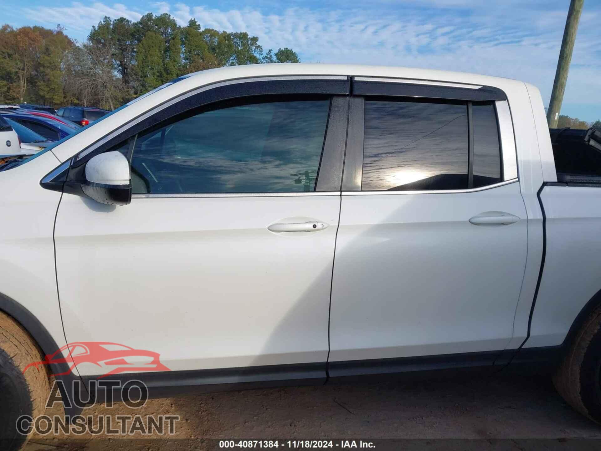 HONDA RIDGELINE 2017 - 5FPYK2F65HB008765