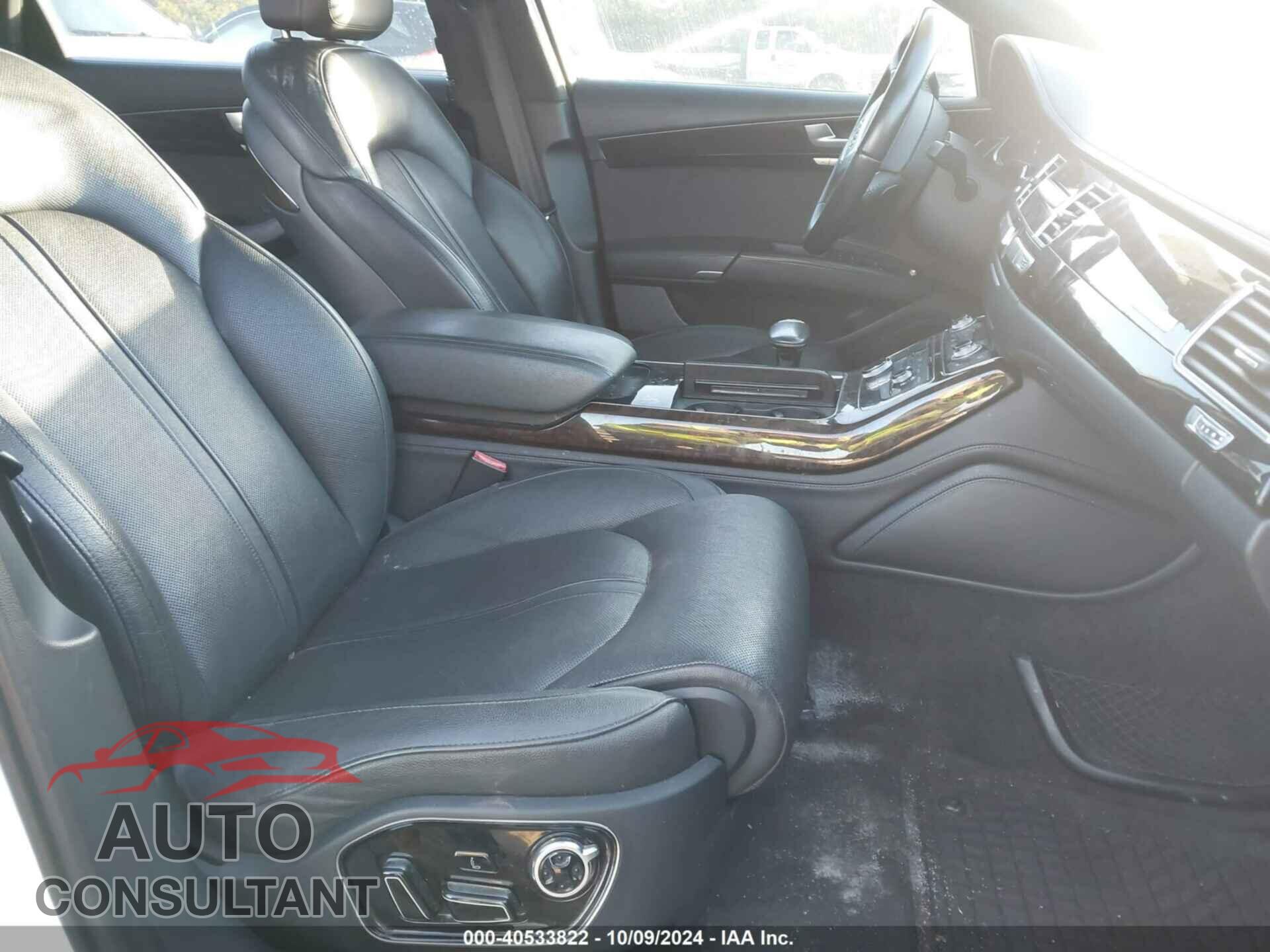 AUDI A8 L 2013 - WAUR2AFD2DN012514